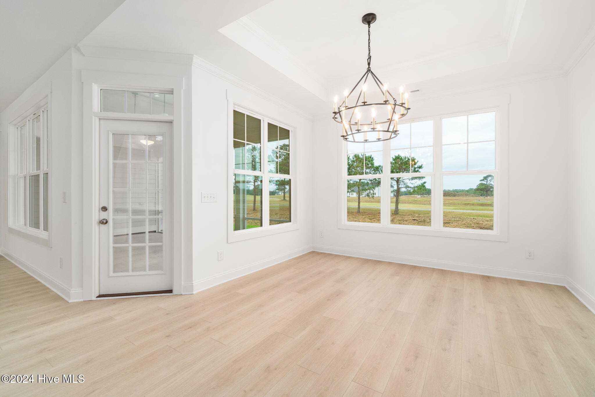 105 Windswept Lane Property Photo 10