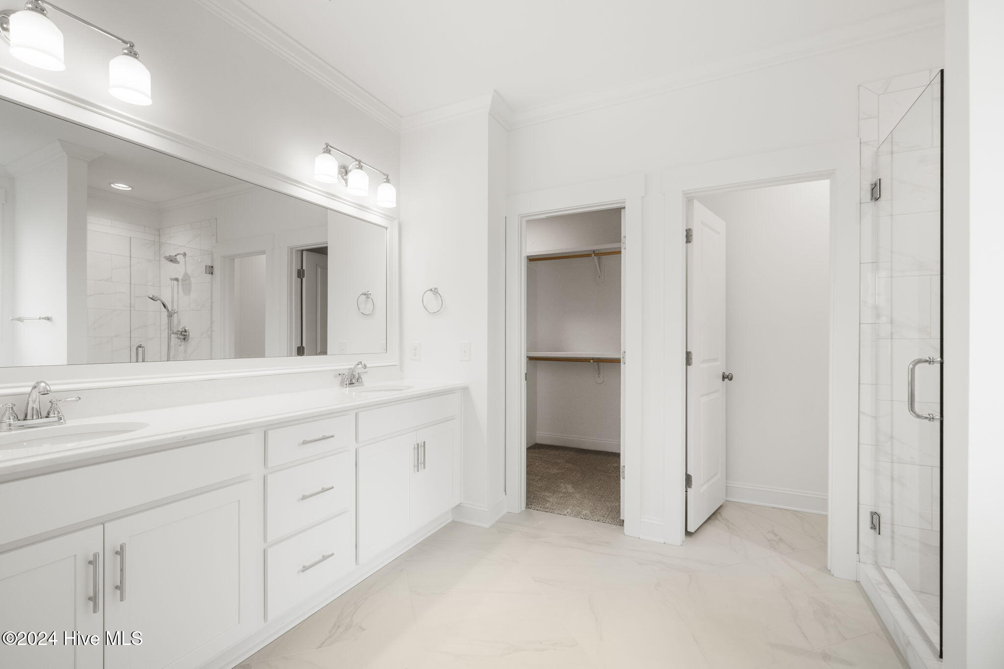 105 Windswept Lane Property Photo 16