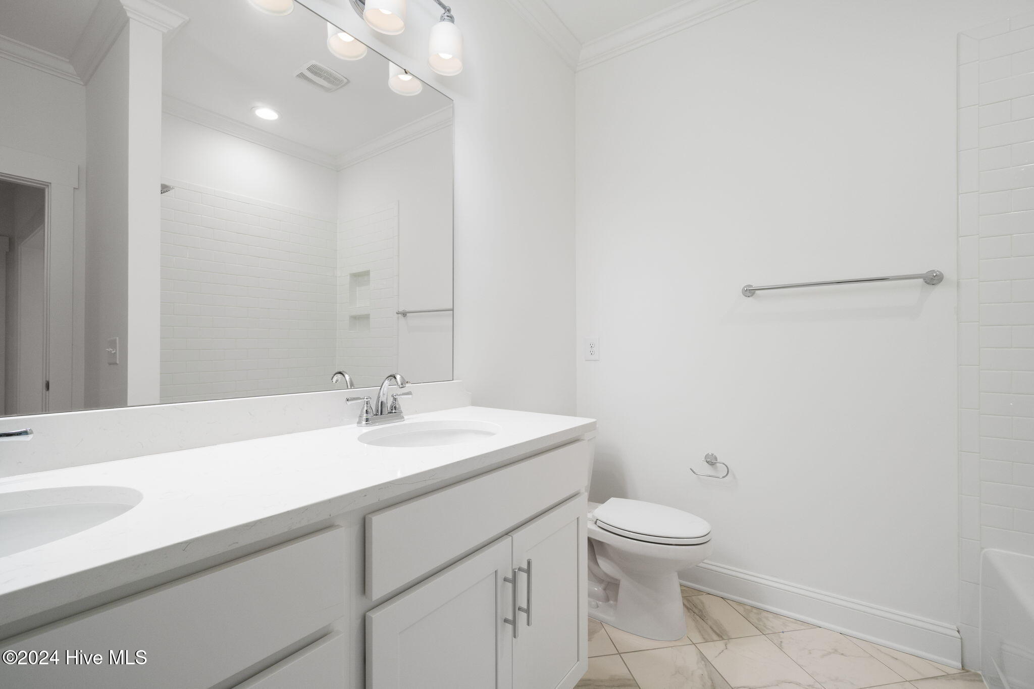 105 Windswept Lane Property Photo 24
