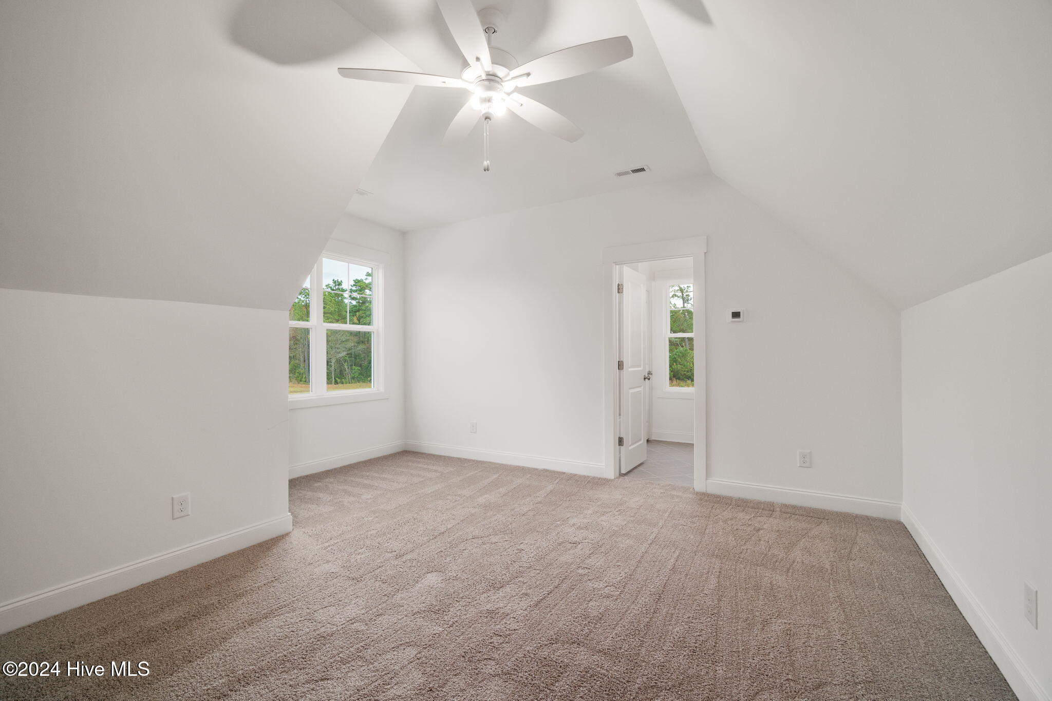 105 Windswept Lane Property Photo 26
