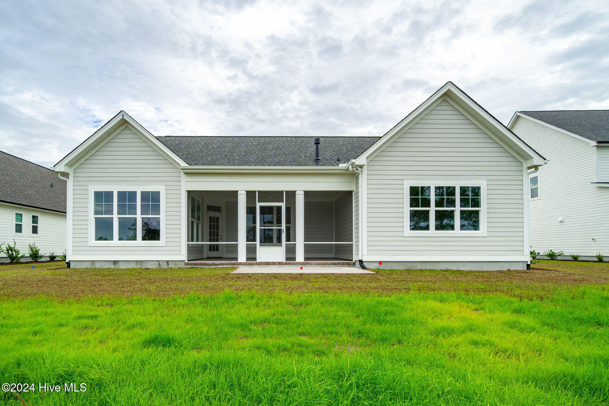 105 Windswept Lane Property Photo 31