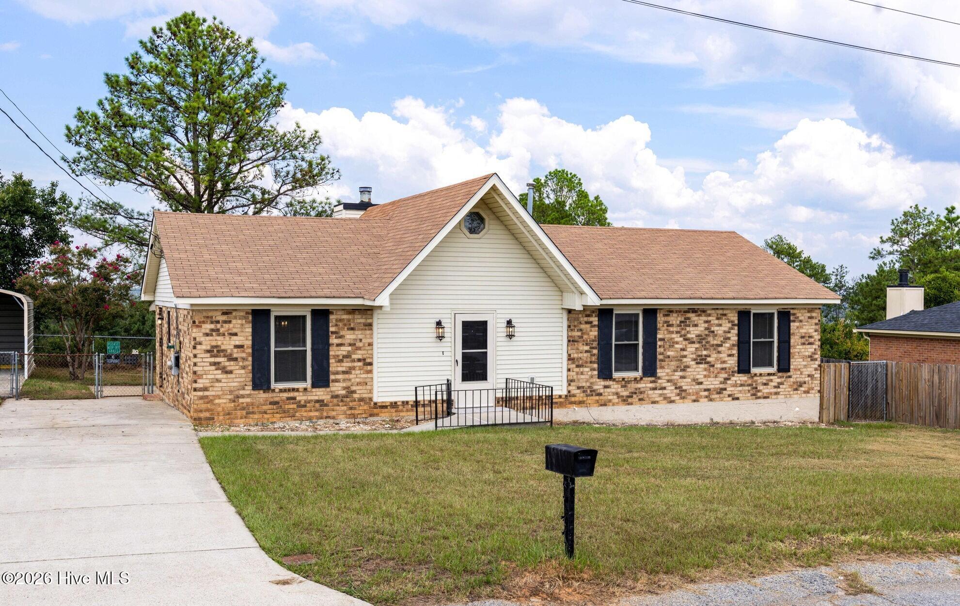 2554 Tara Heights Circle Property Photo 1