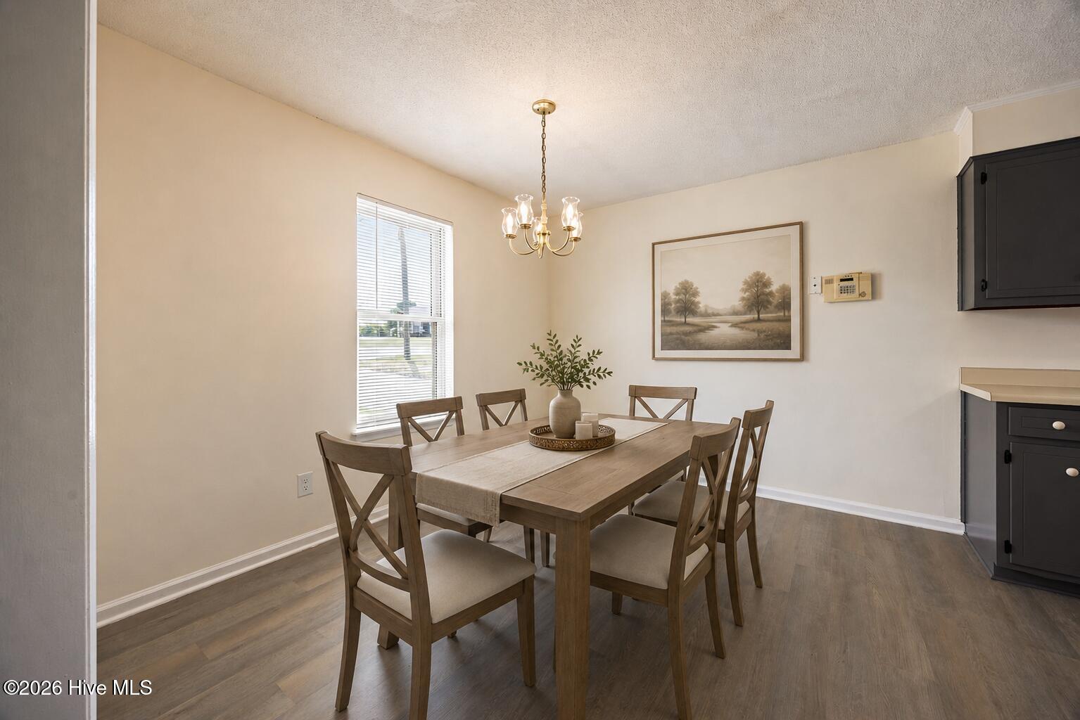 2554 Tara Heights Circle Property Photo 4