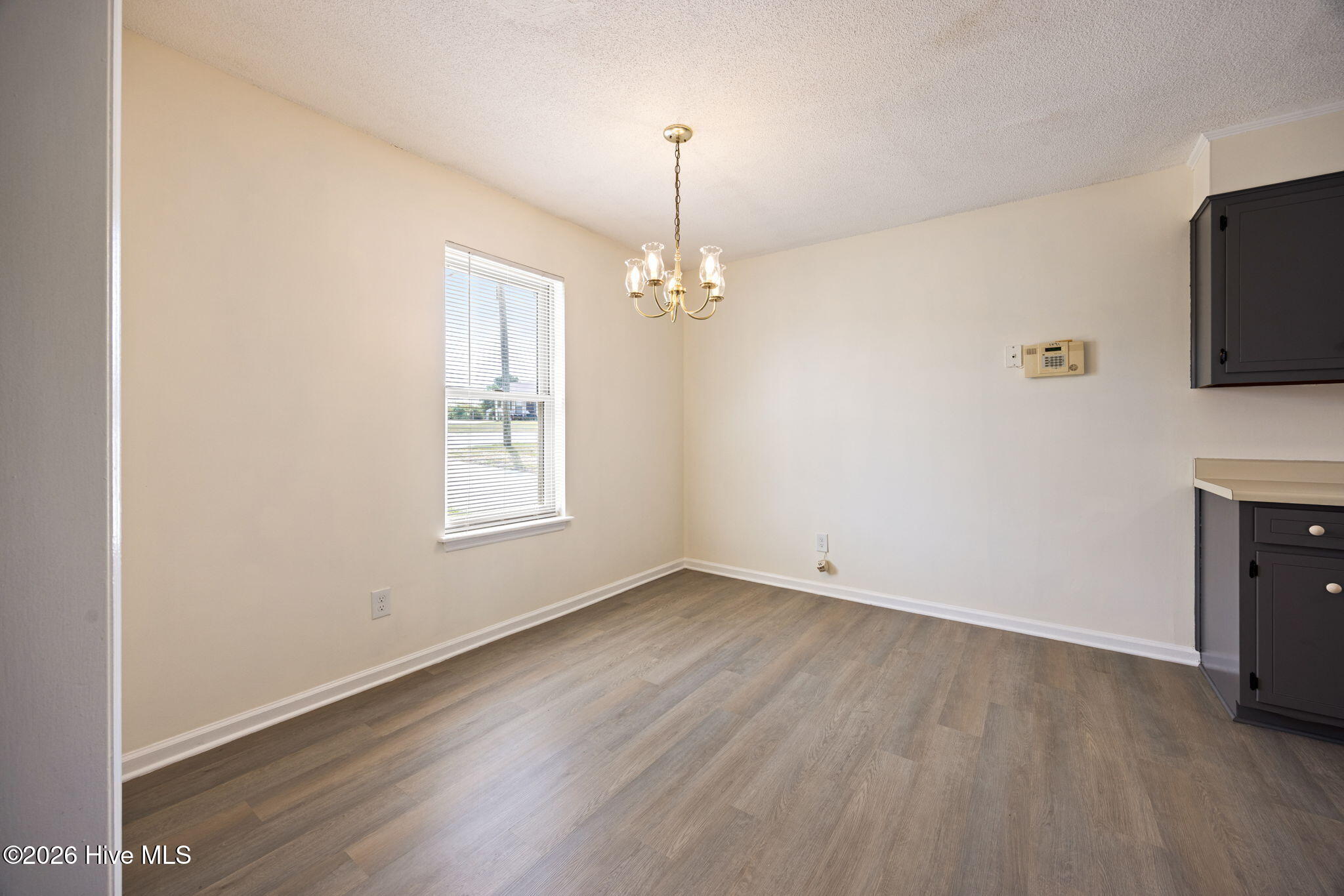 2554 Tara Heights Circle Property Photo 9