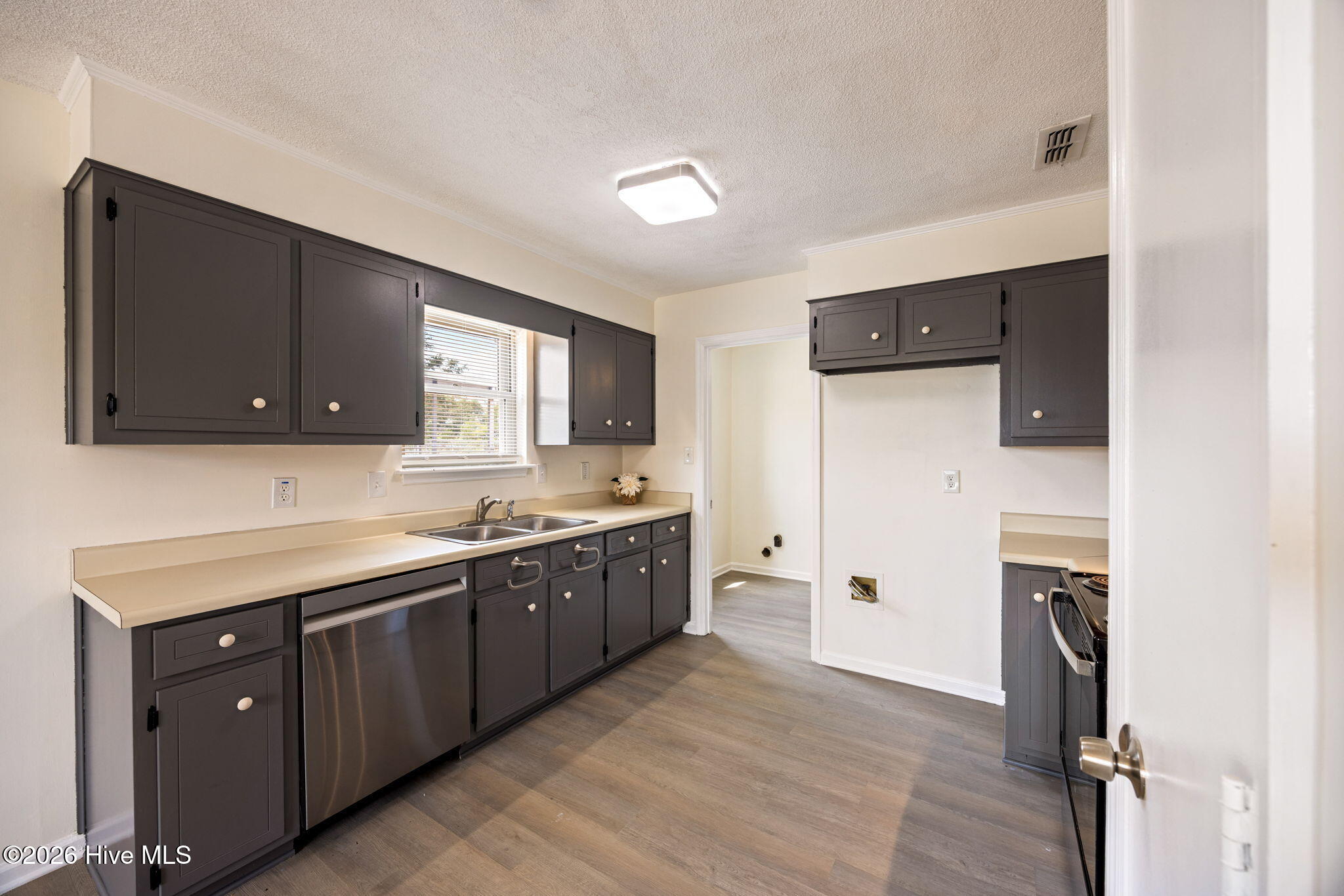 2554 Tara Heights Circle Property Photo 18