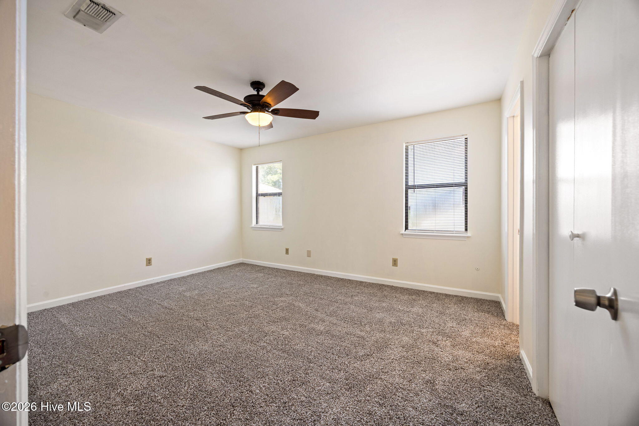 2554 Tara Heights Circle Property Photo 32