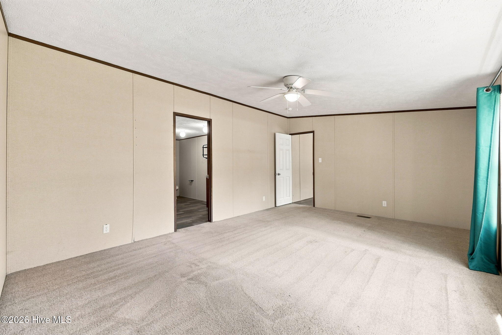 564 Pond Road Property Photo 18