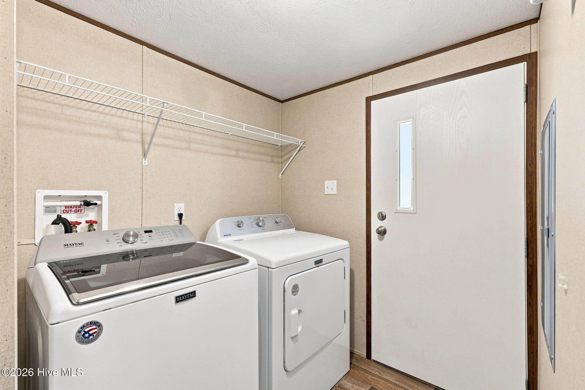 564 Pond Road Property Photo 30