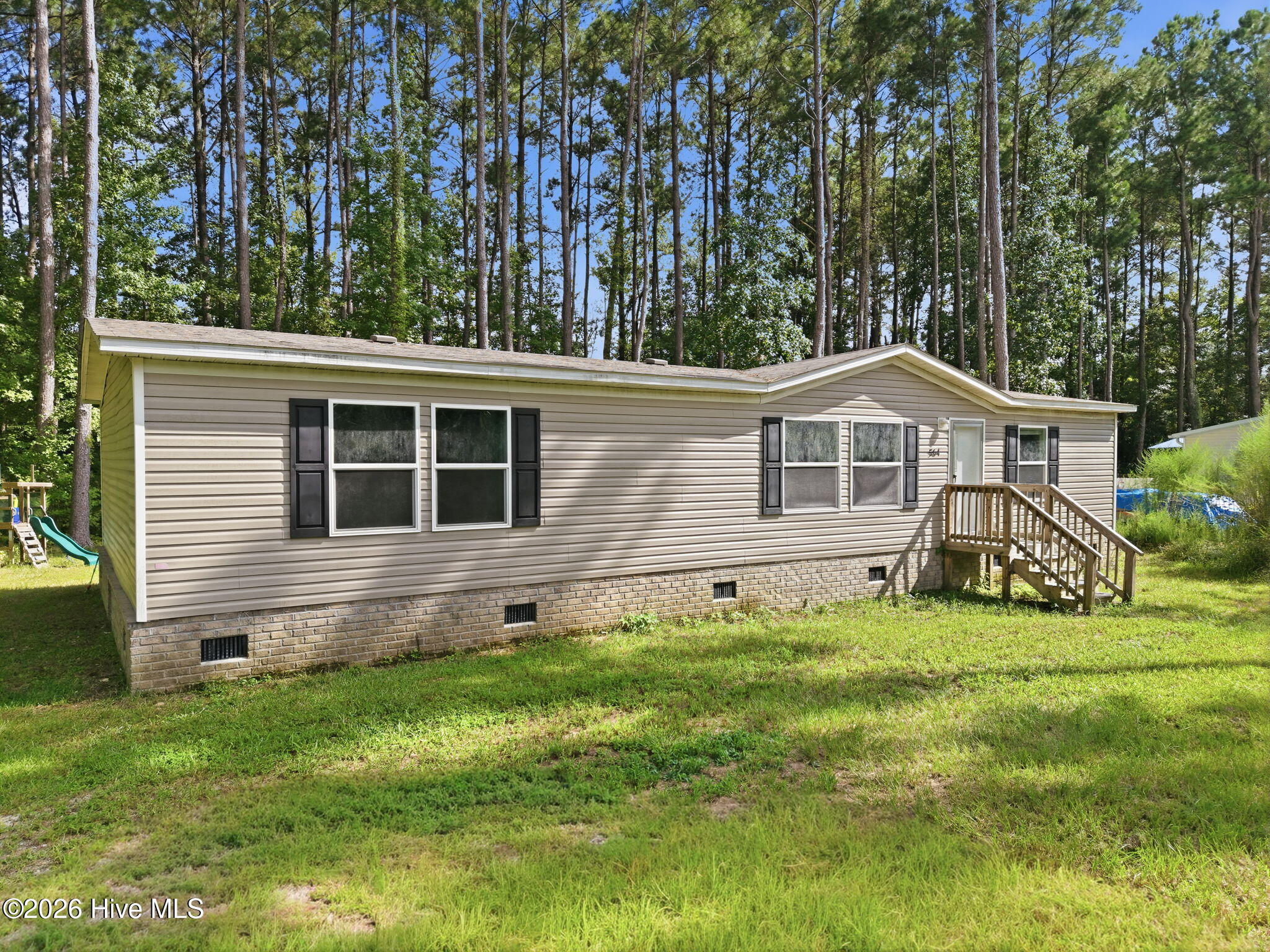 564 Pond Road Property Photo 32