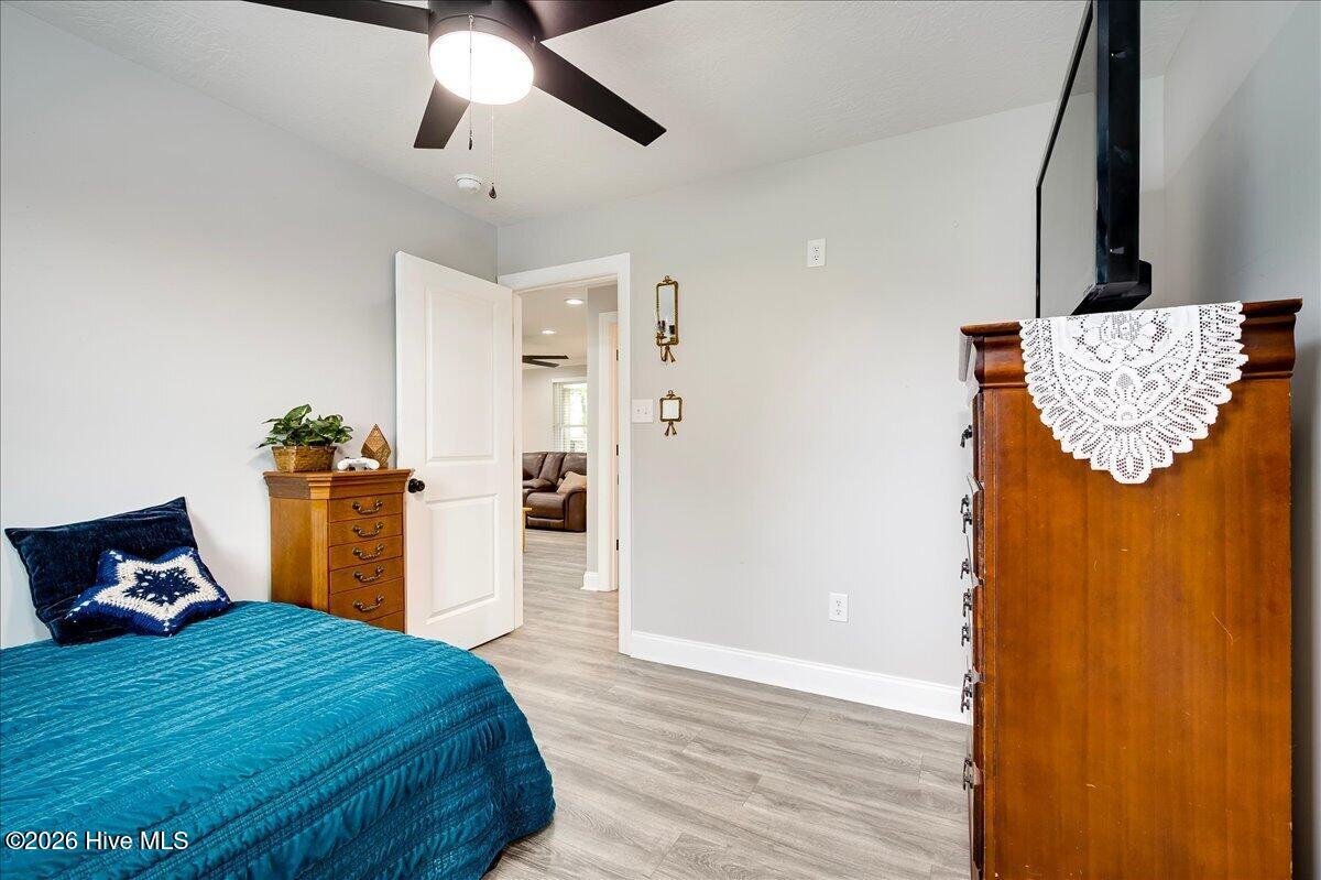 4121 Langley Street Property Photo 9
