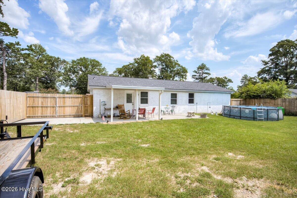 4121 Langley Street Property Photo 20