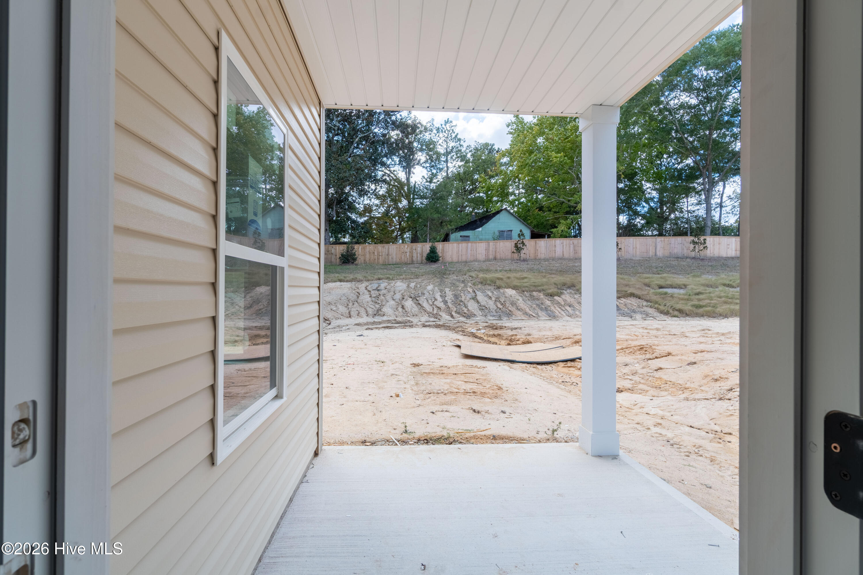 555 Trove Lane Property Photo 2