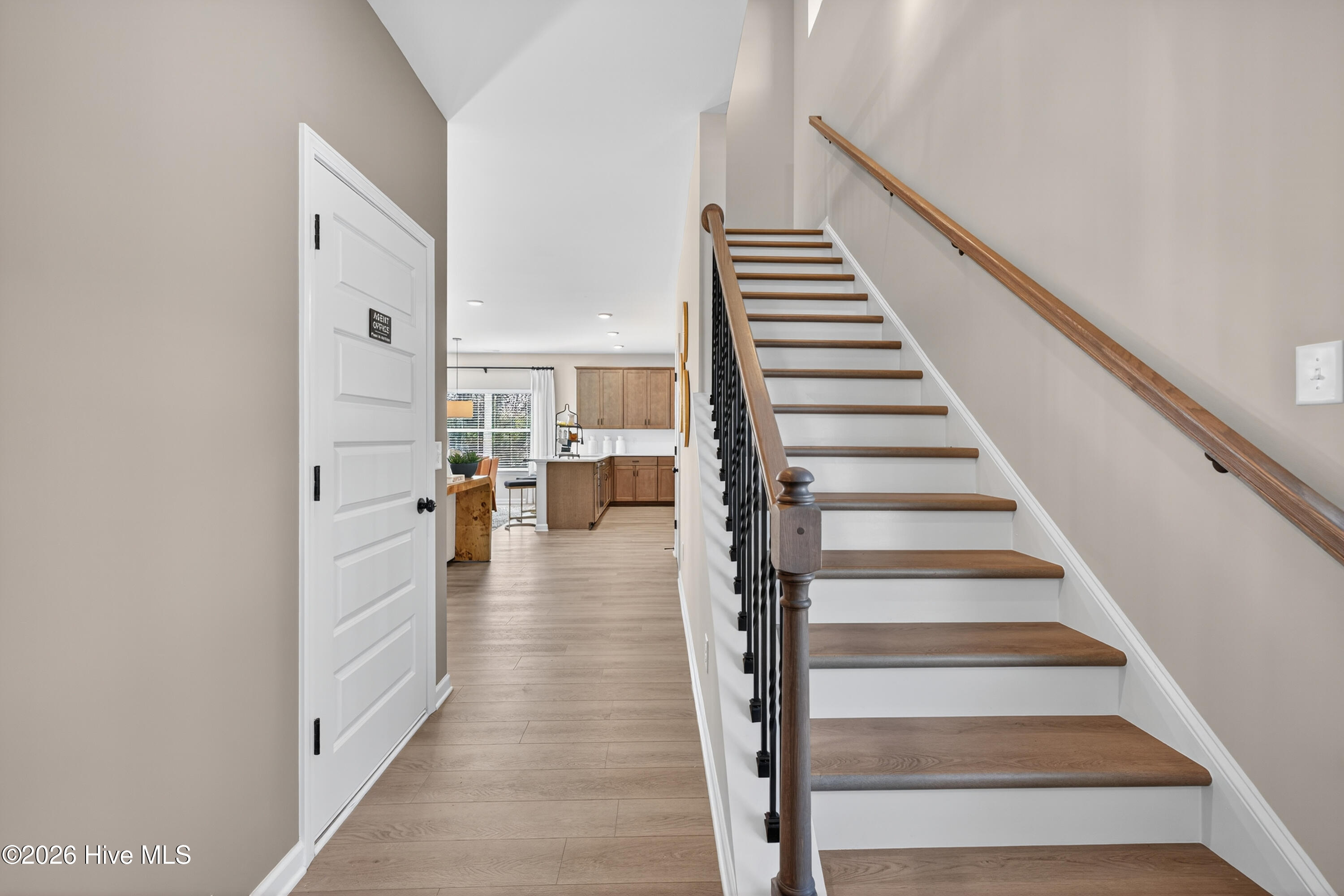 555 Trove Lane Property Photo 3