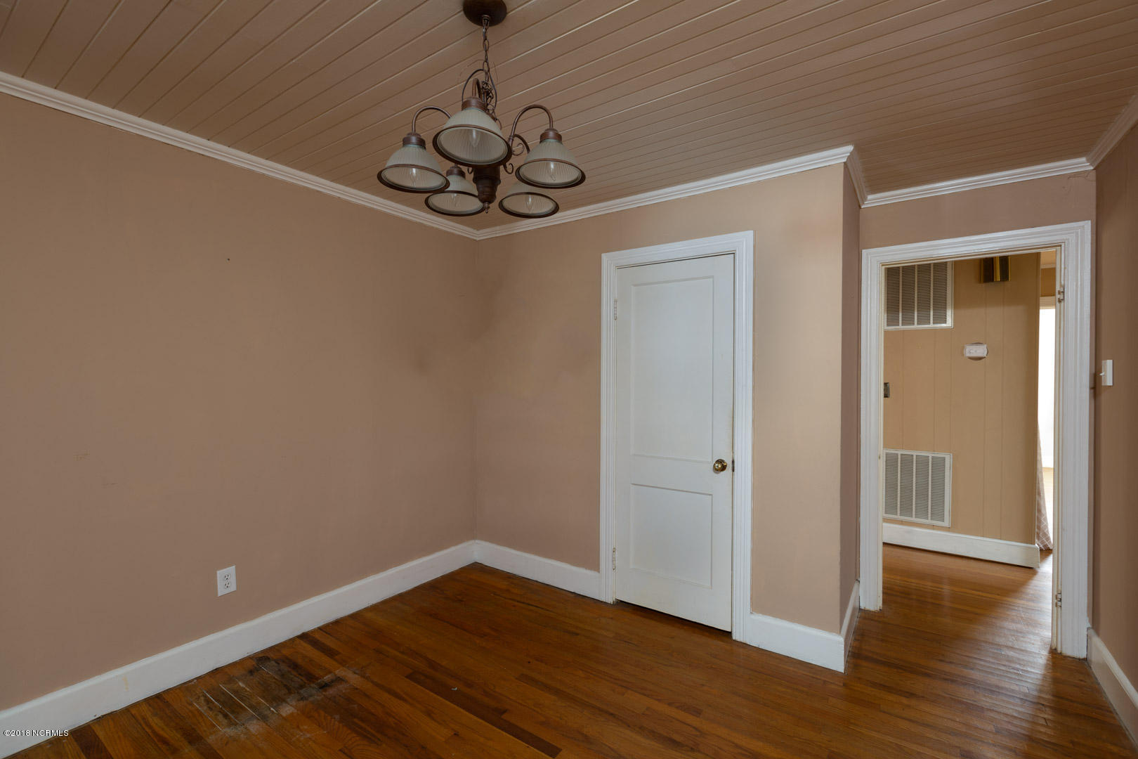 506 Raleigh Road Property Photo 7