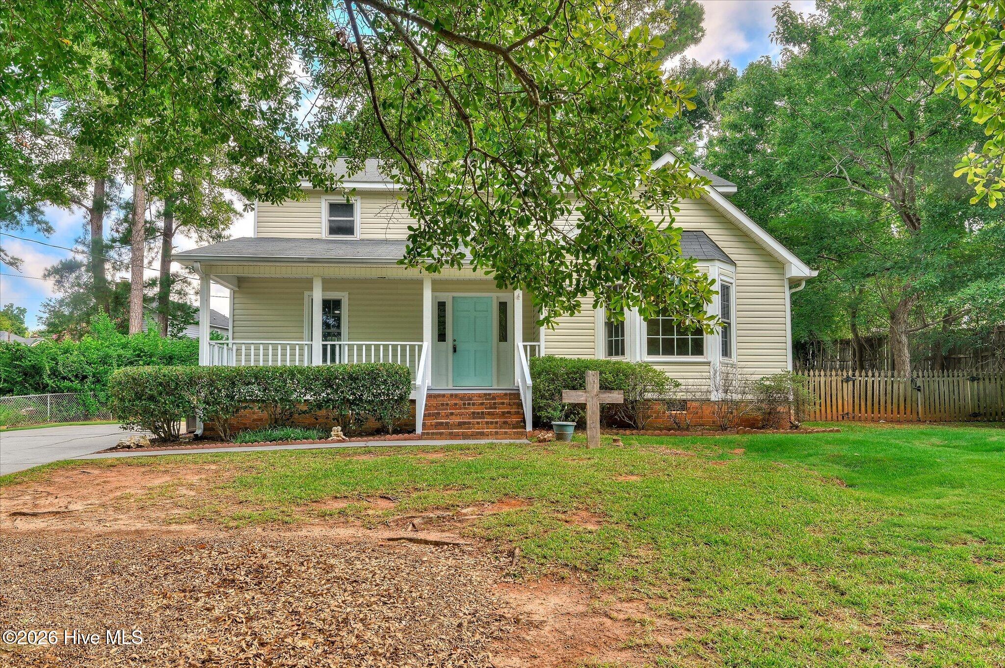 202 Ashley Circle Property Photo 2