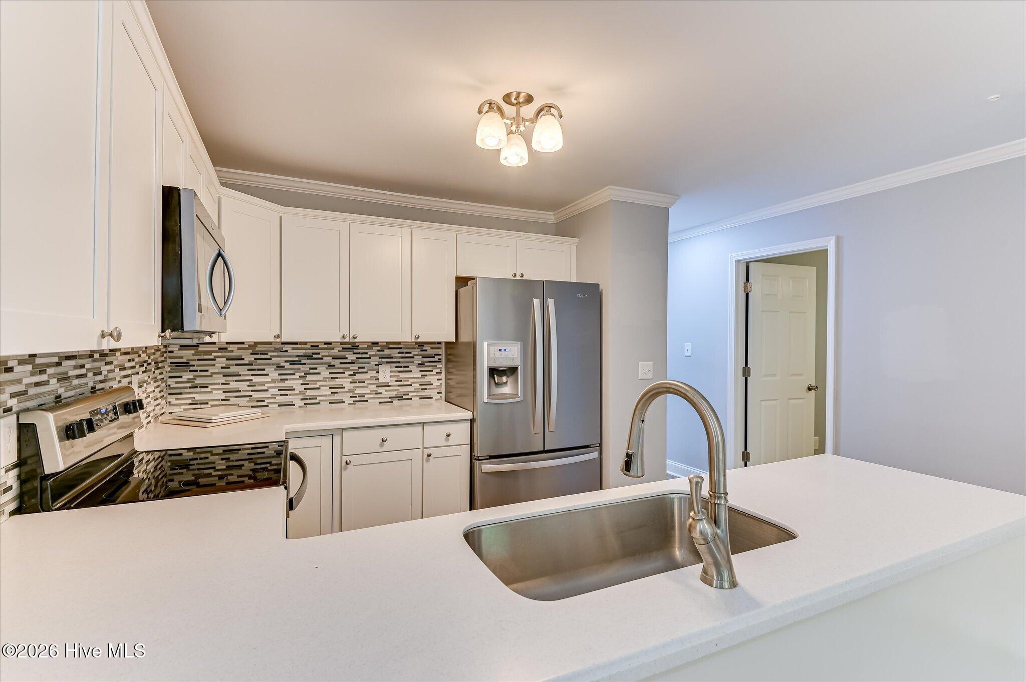 202 Ashley Circle Property Photo 14