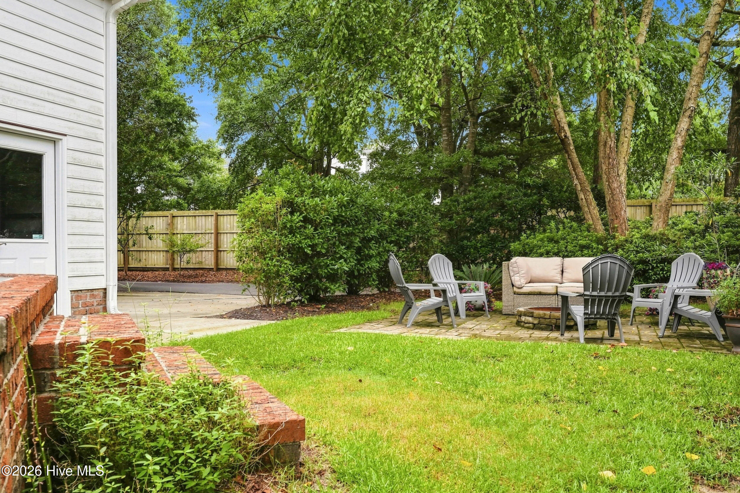 1929 Hallmark Lane Property Photo 45