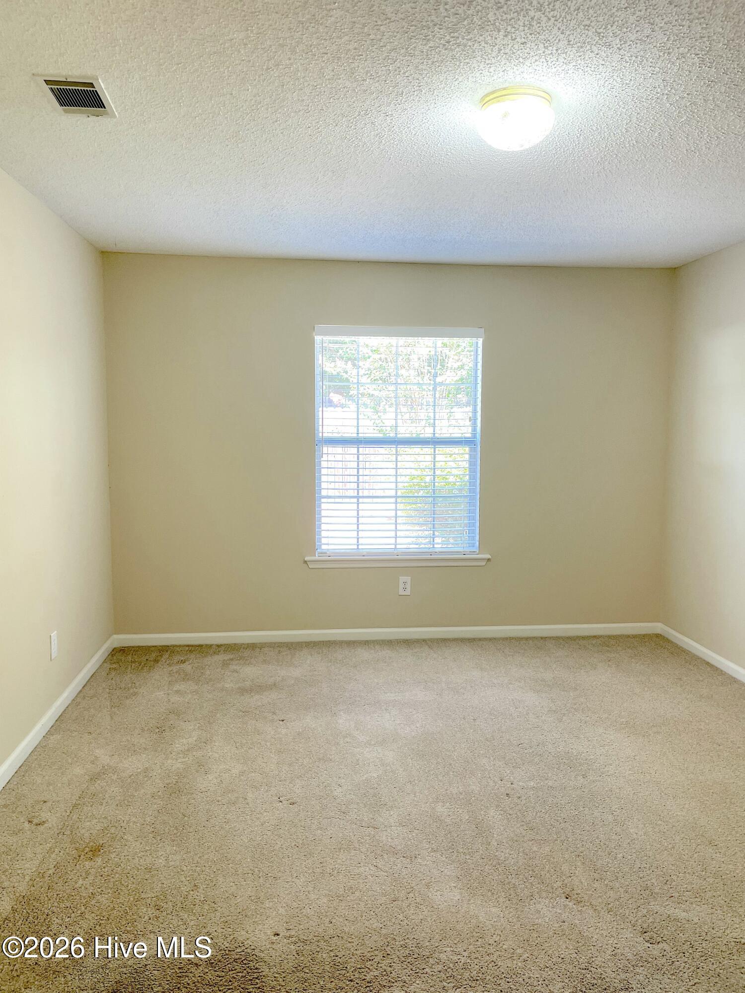 31 E Tiburon Trail W Property Photo 4