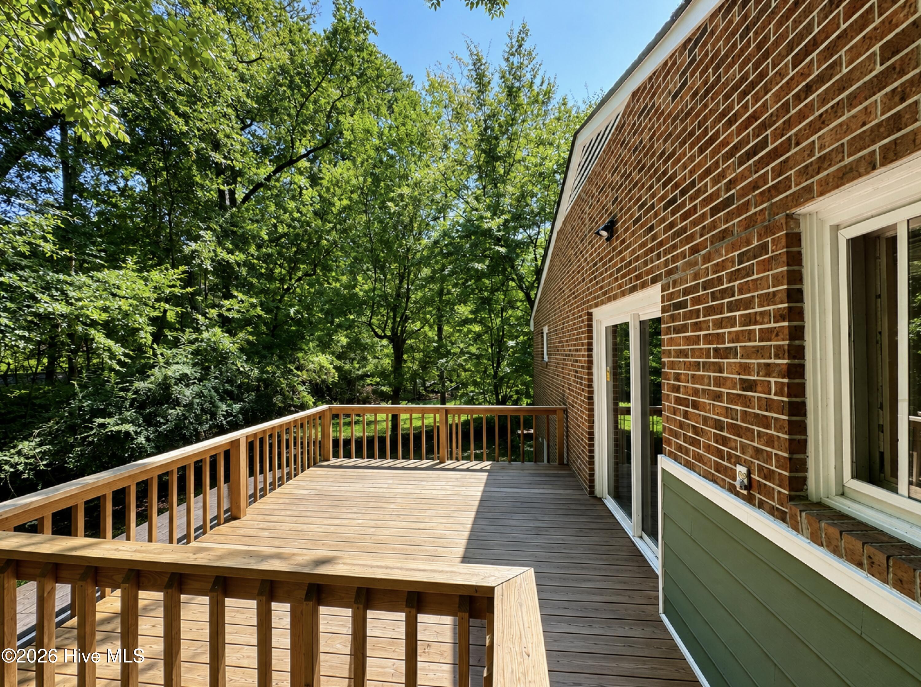 1405 N Overlook Drive Property Photo 13