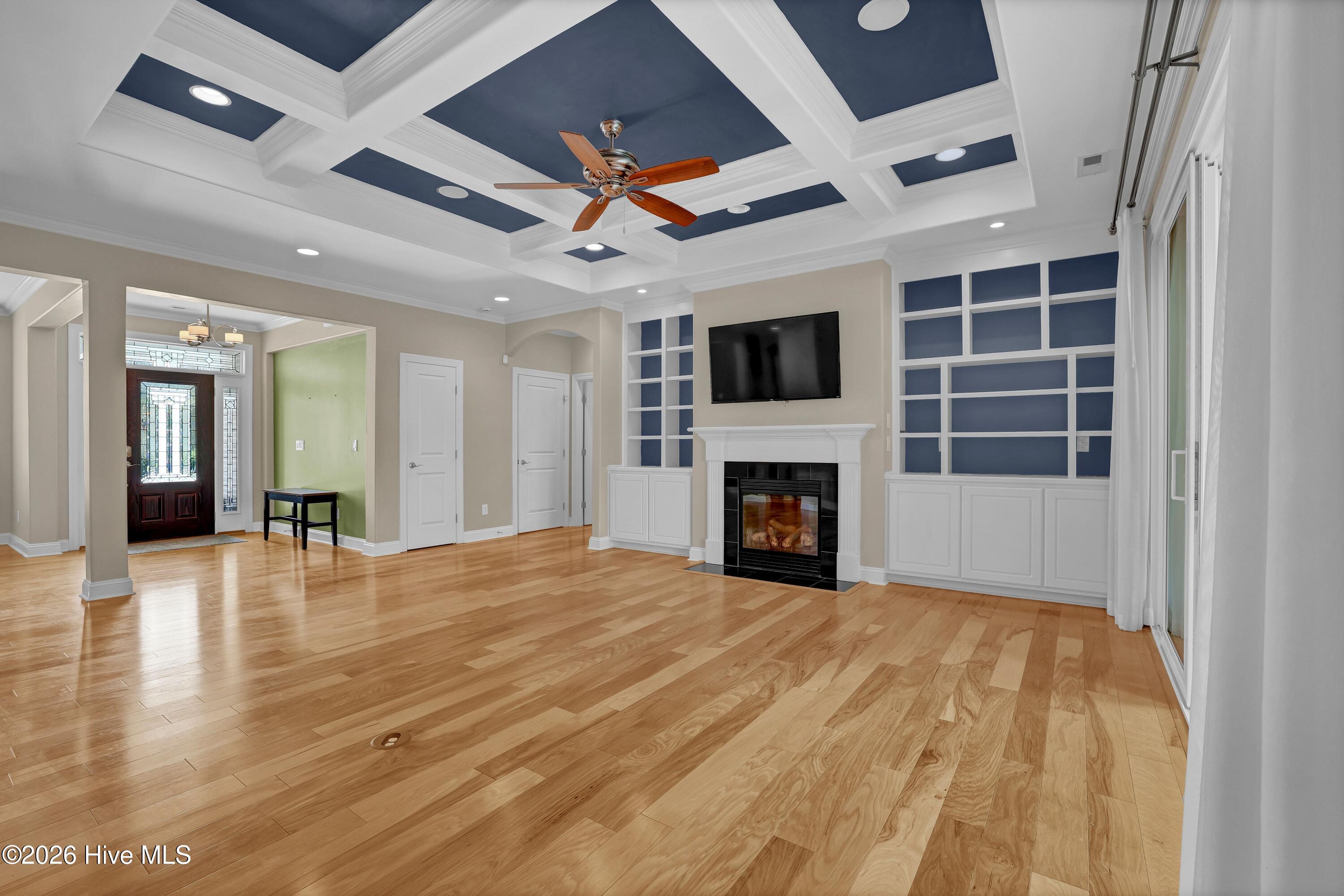 1334 Hydrangea Court Property Photo 7