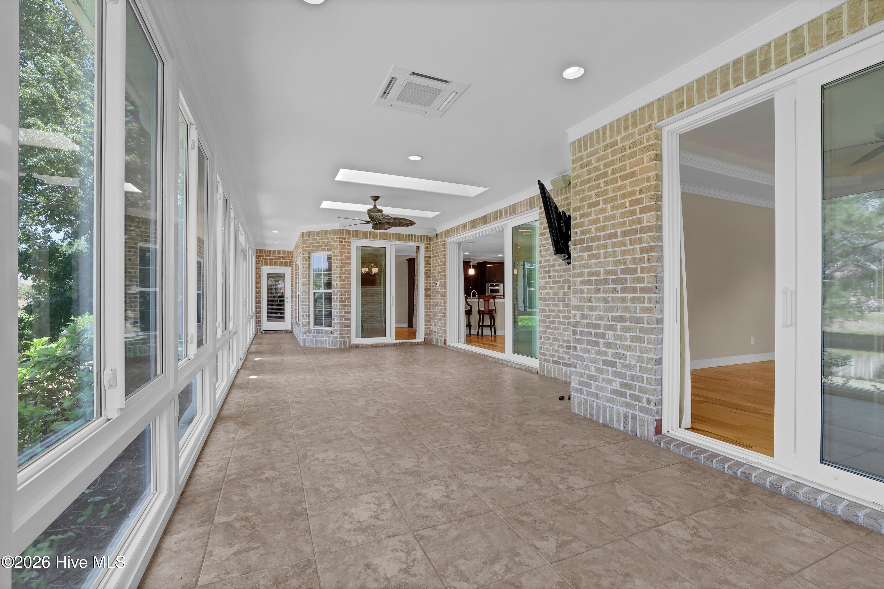 1334 Hydrangea Court Property Photo 18