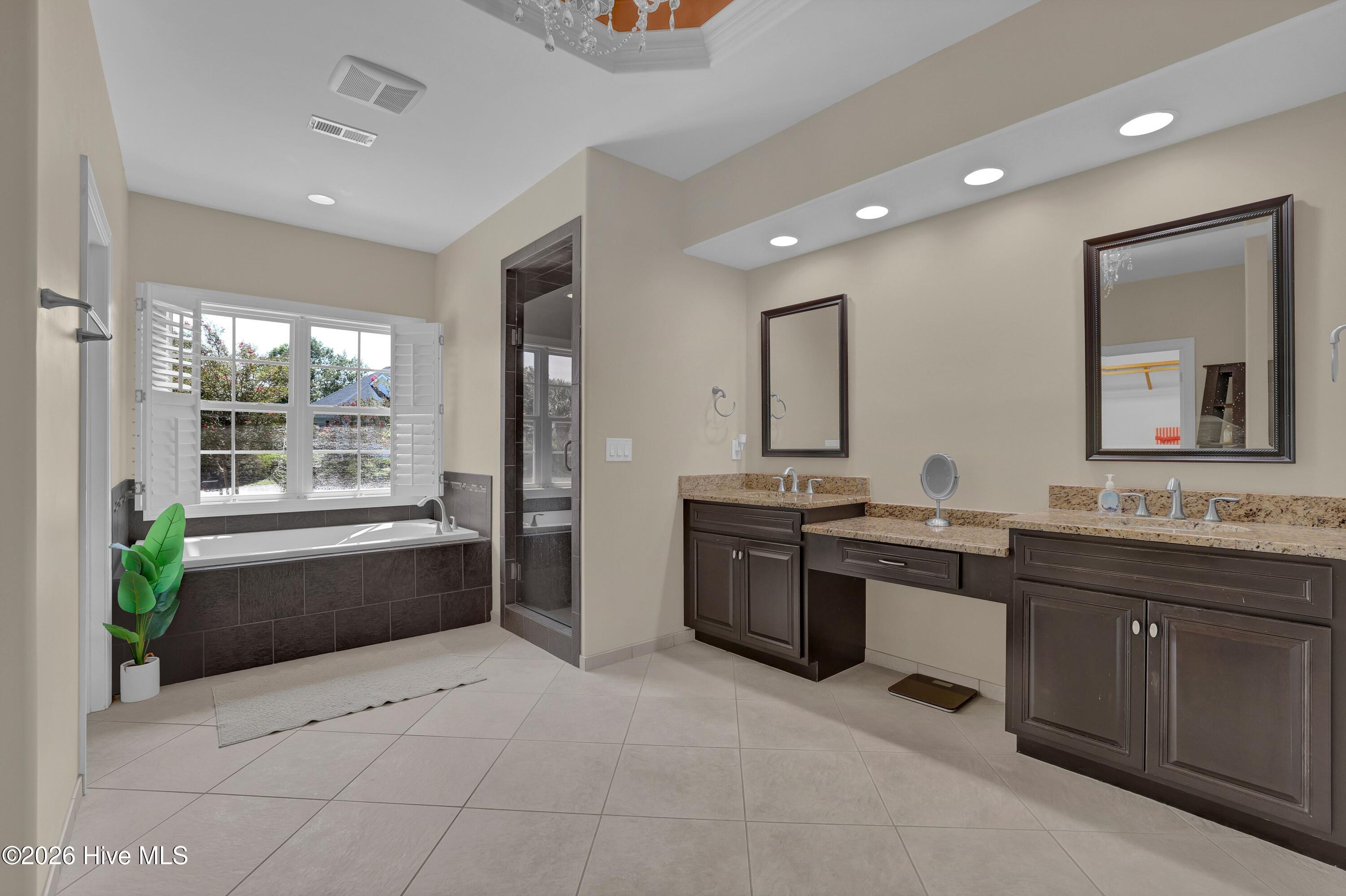 1334 Hydrangea Court Property Photo 24