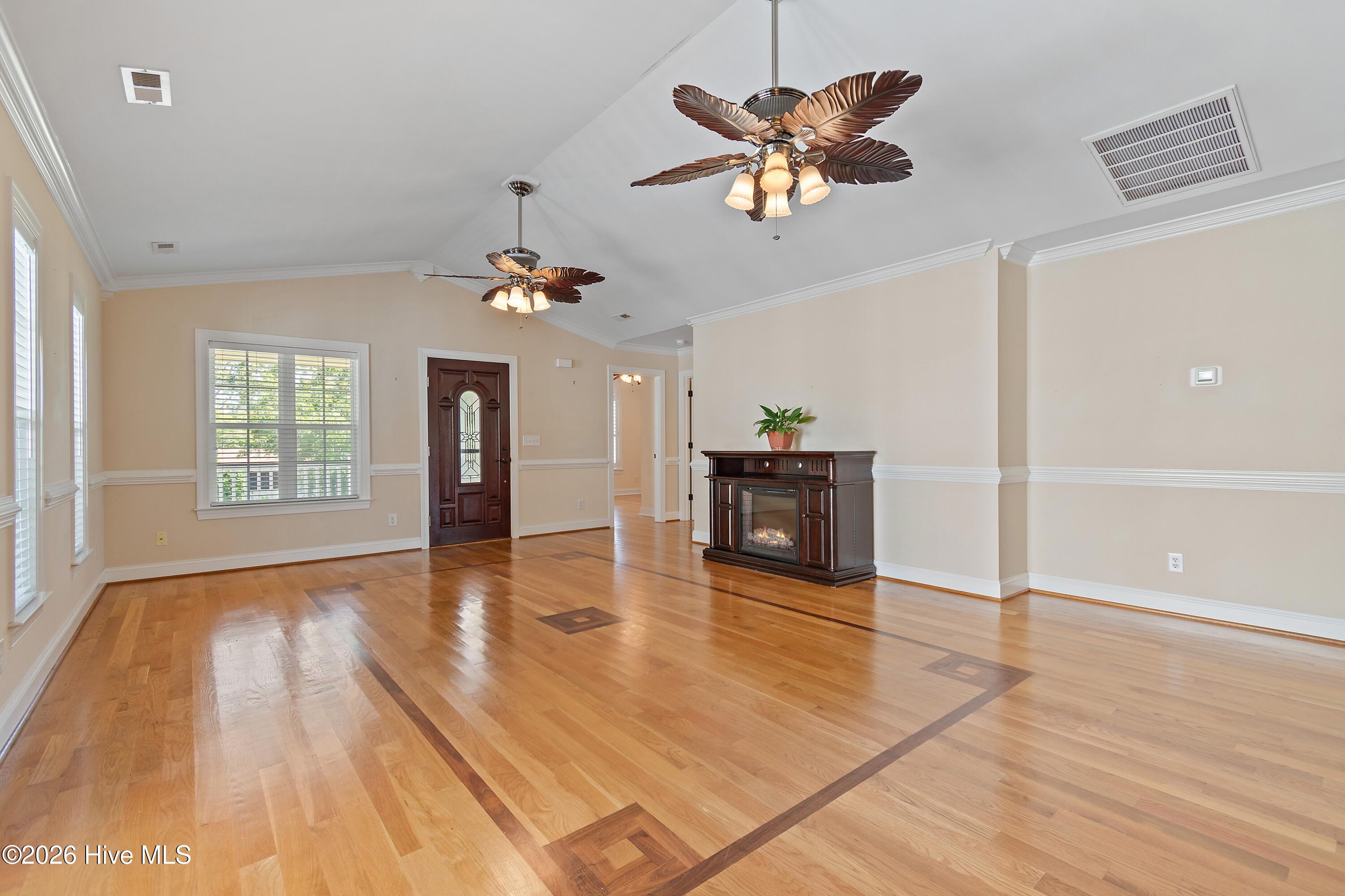 329 Ne 59th Street Property Photo 17