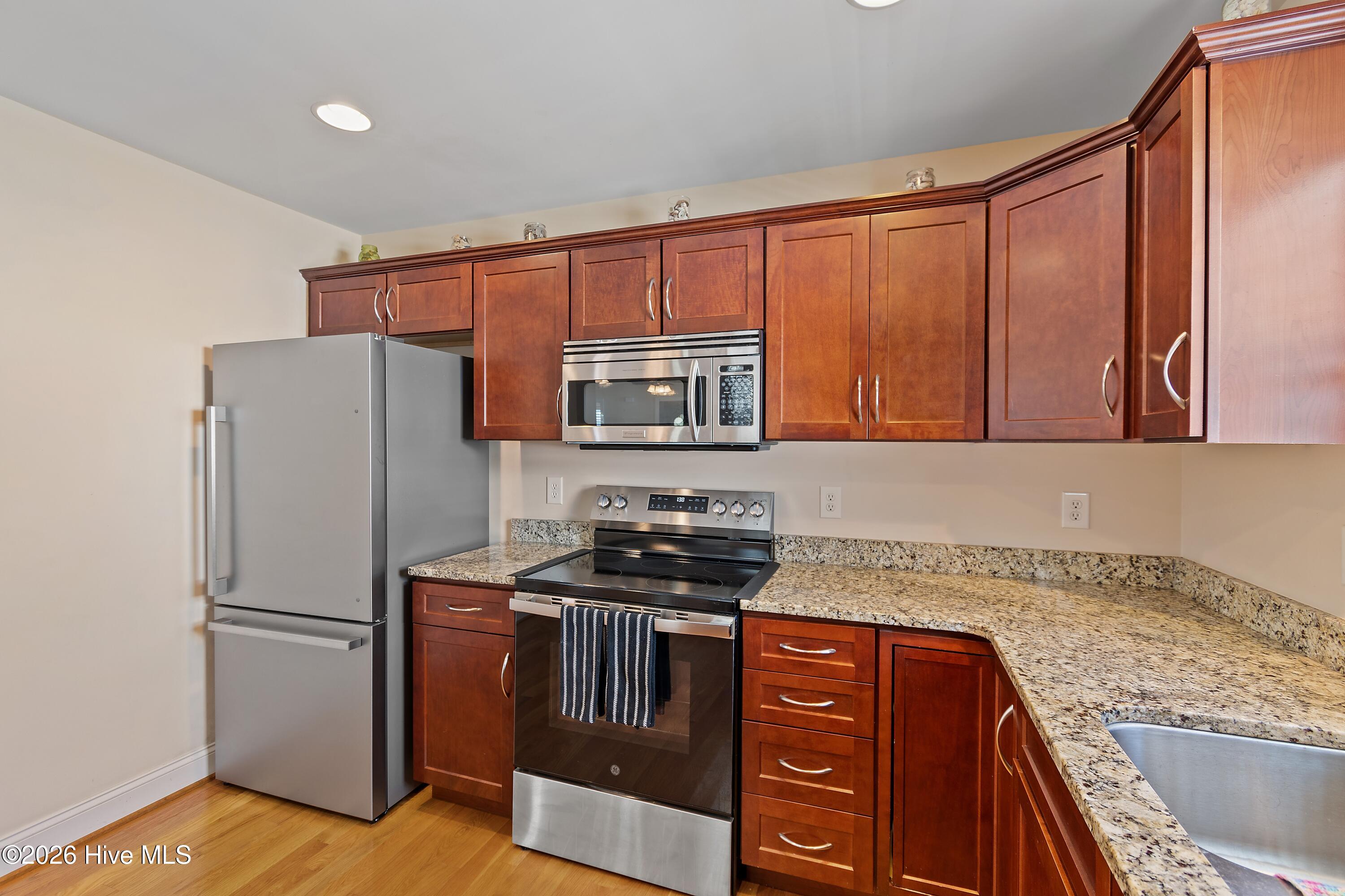 329 Ne 59th Street Property Photo 21
