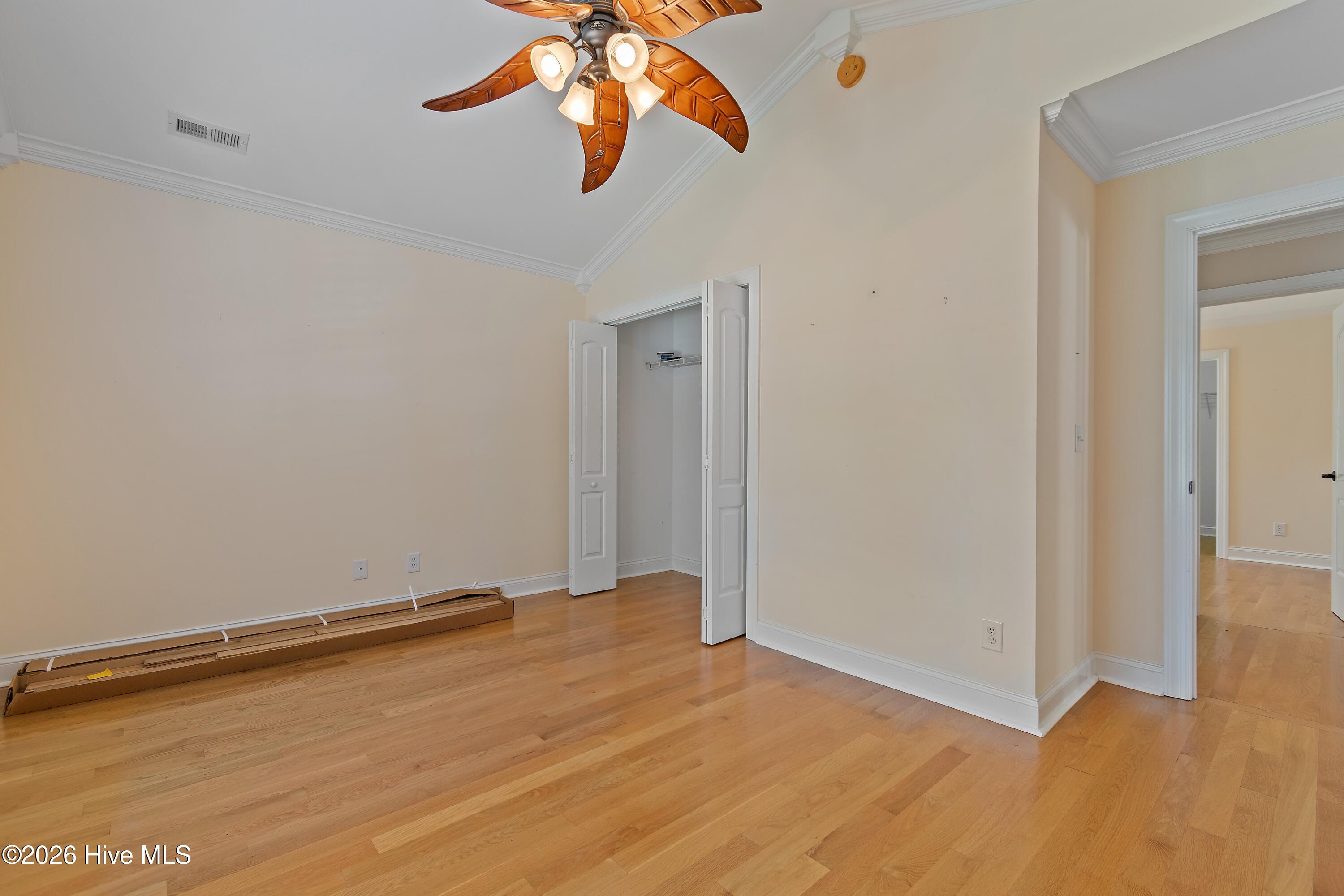 329 Ne 59th Street Property Photo 23