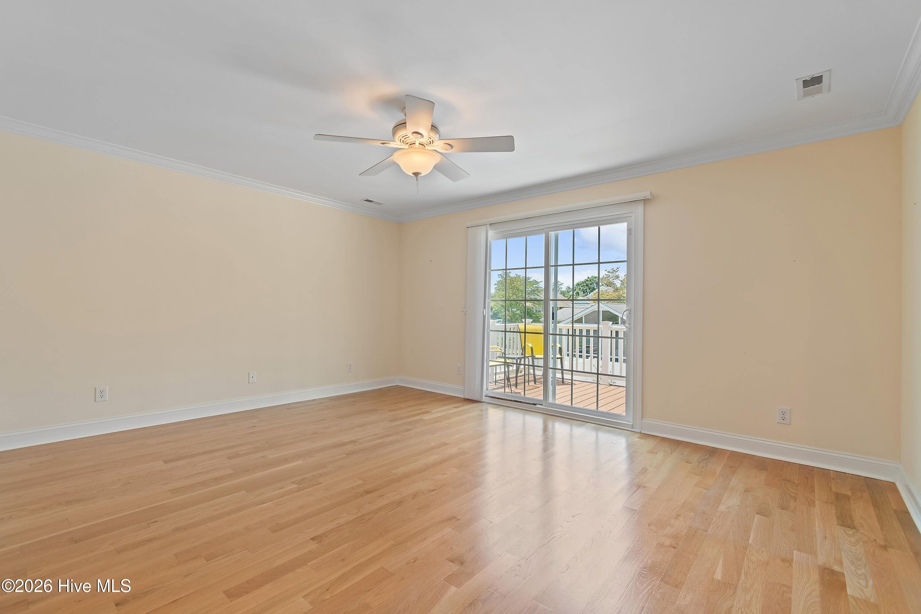 329 Ne 59th Street Property Photo 29