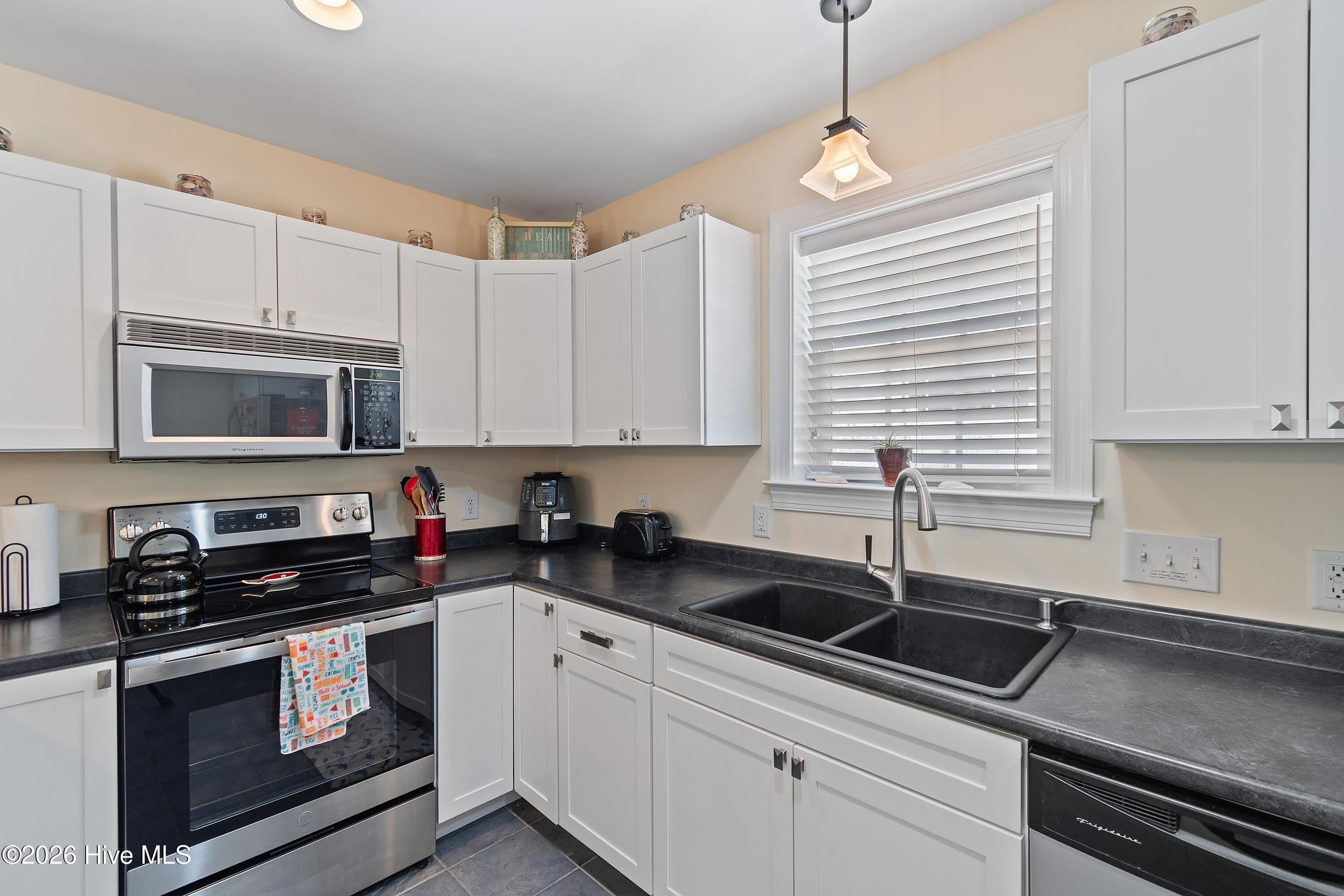 329 Ne 59th Street Property Photo 42