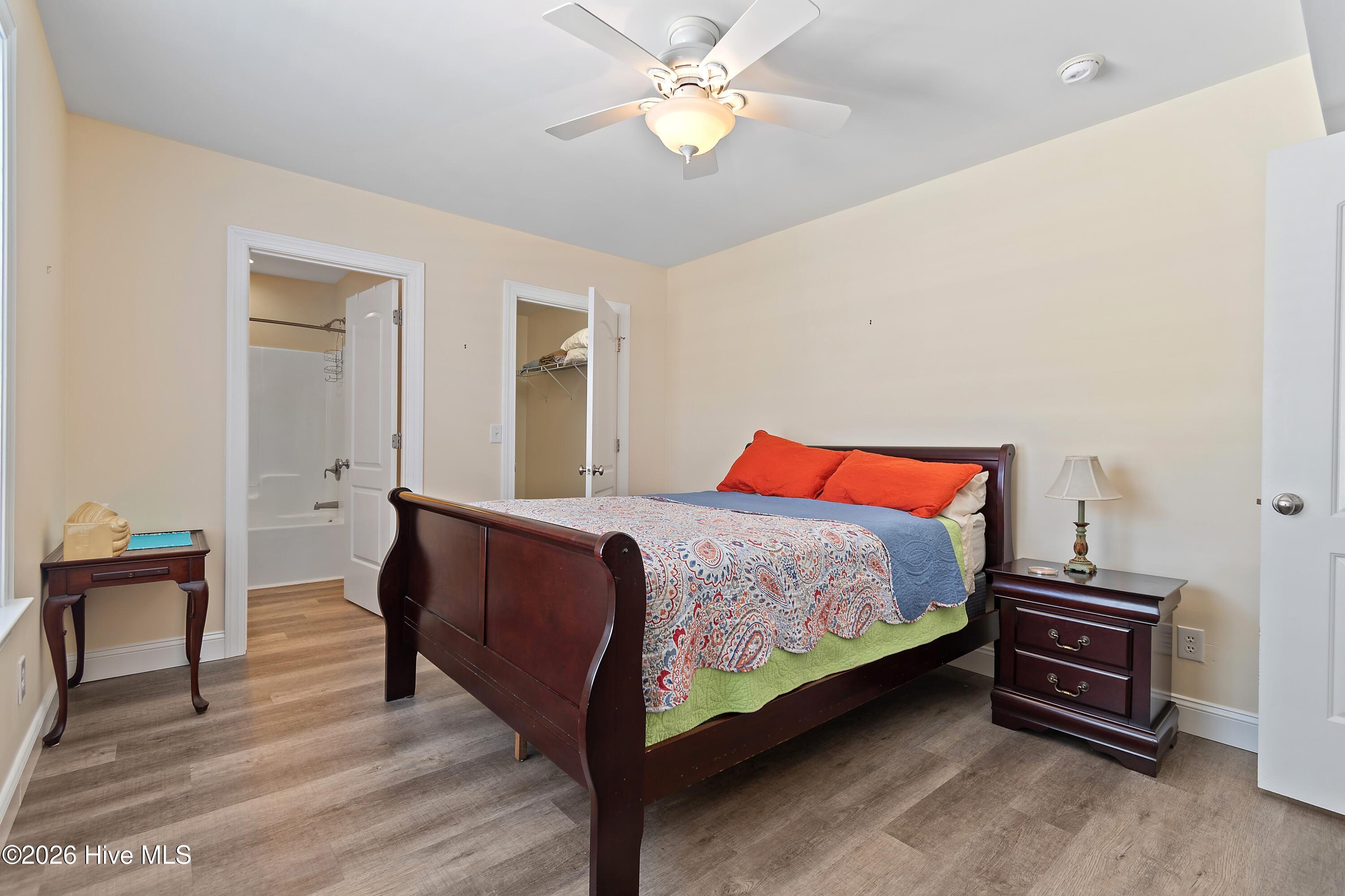 329 Ne 59th Street Property Photo 43