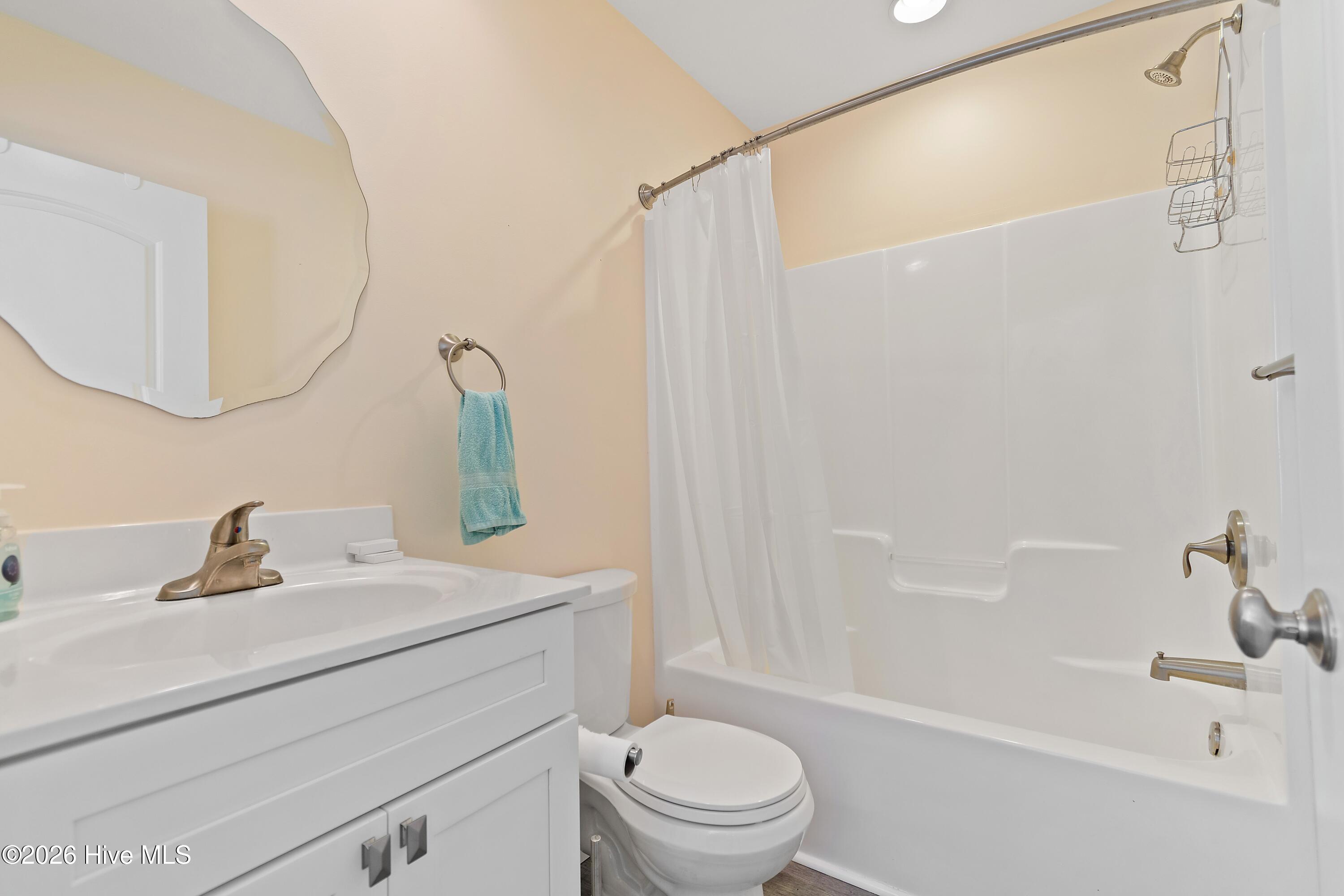 329 Ne 59th Street Property Photo 45