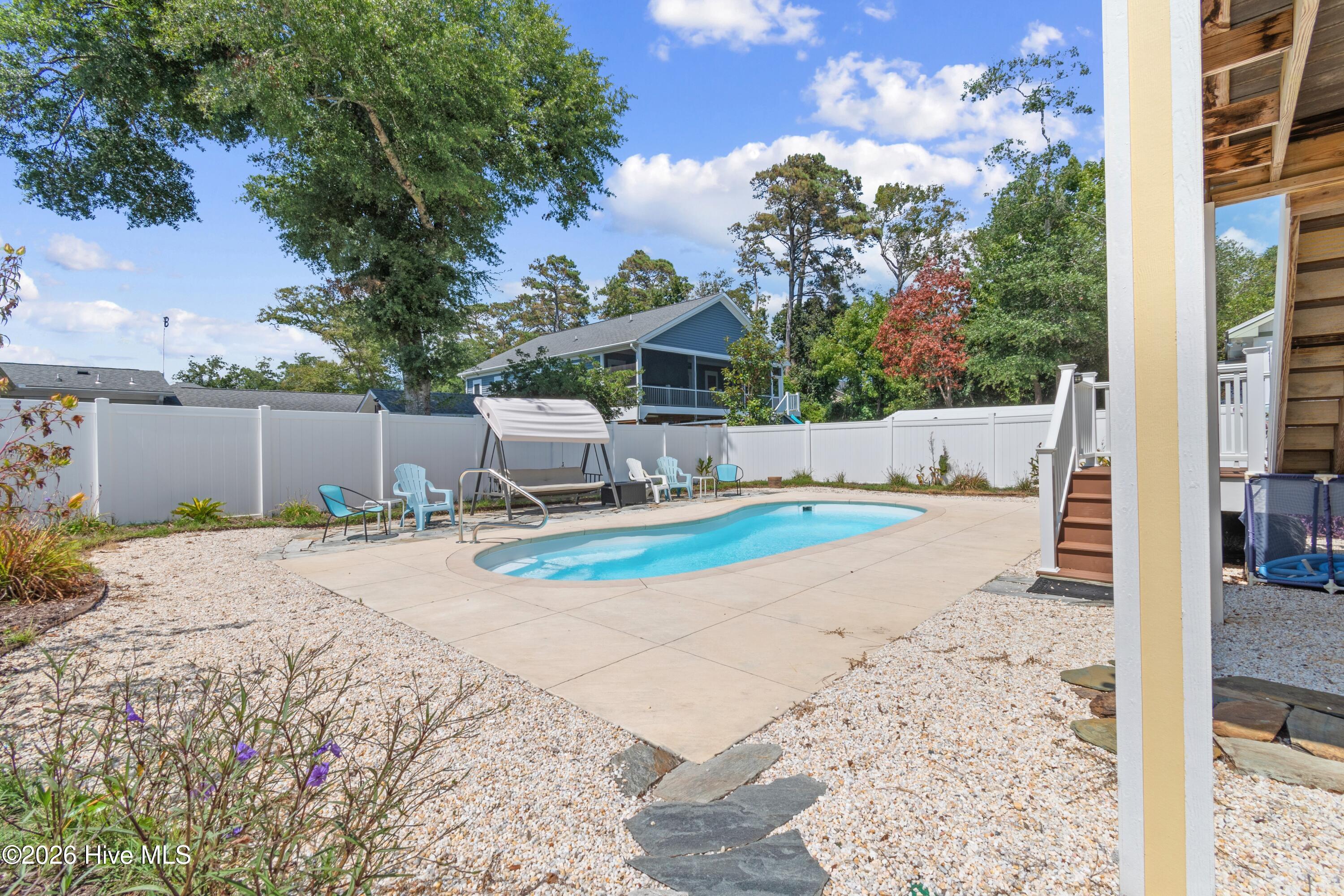 329 Ne 59th Street Property Photo 49