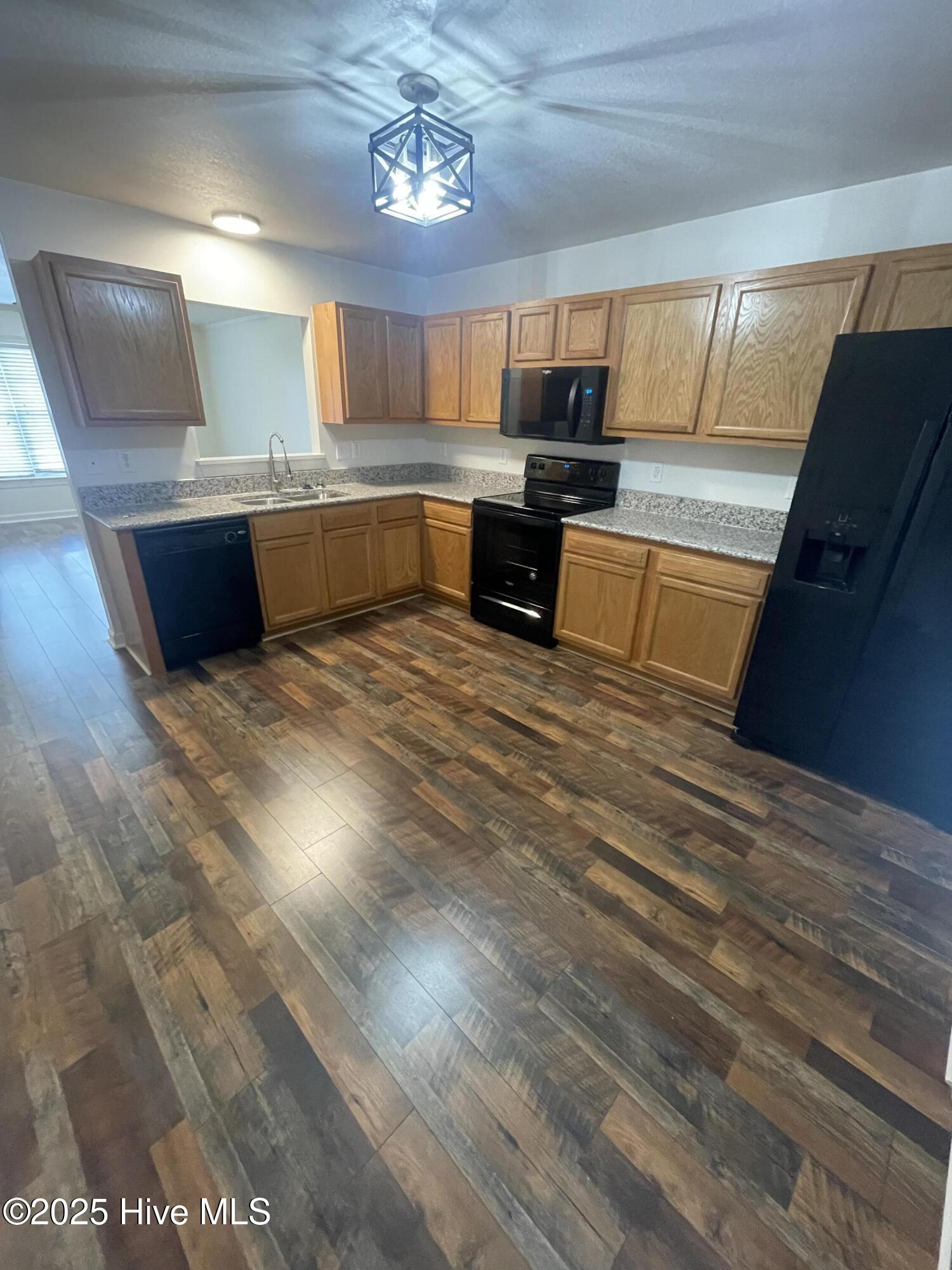 602 Springwood Drive Property Photo 13
