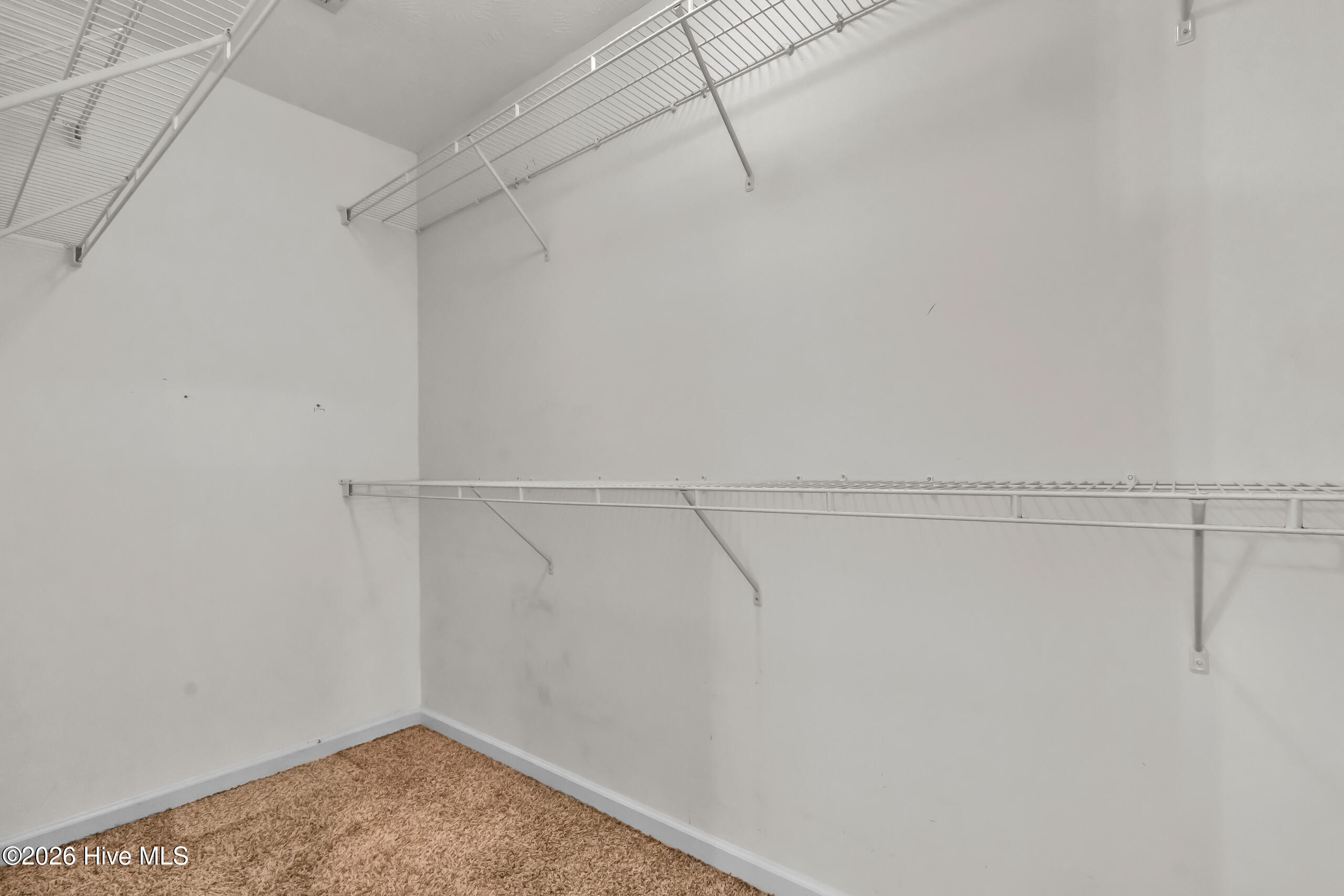 305 E Regent Court Property Photo 39