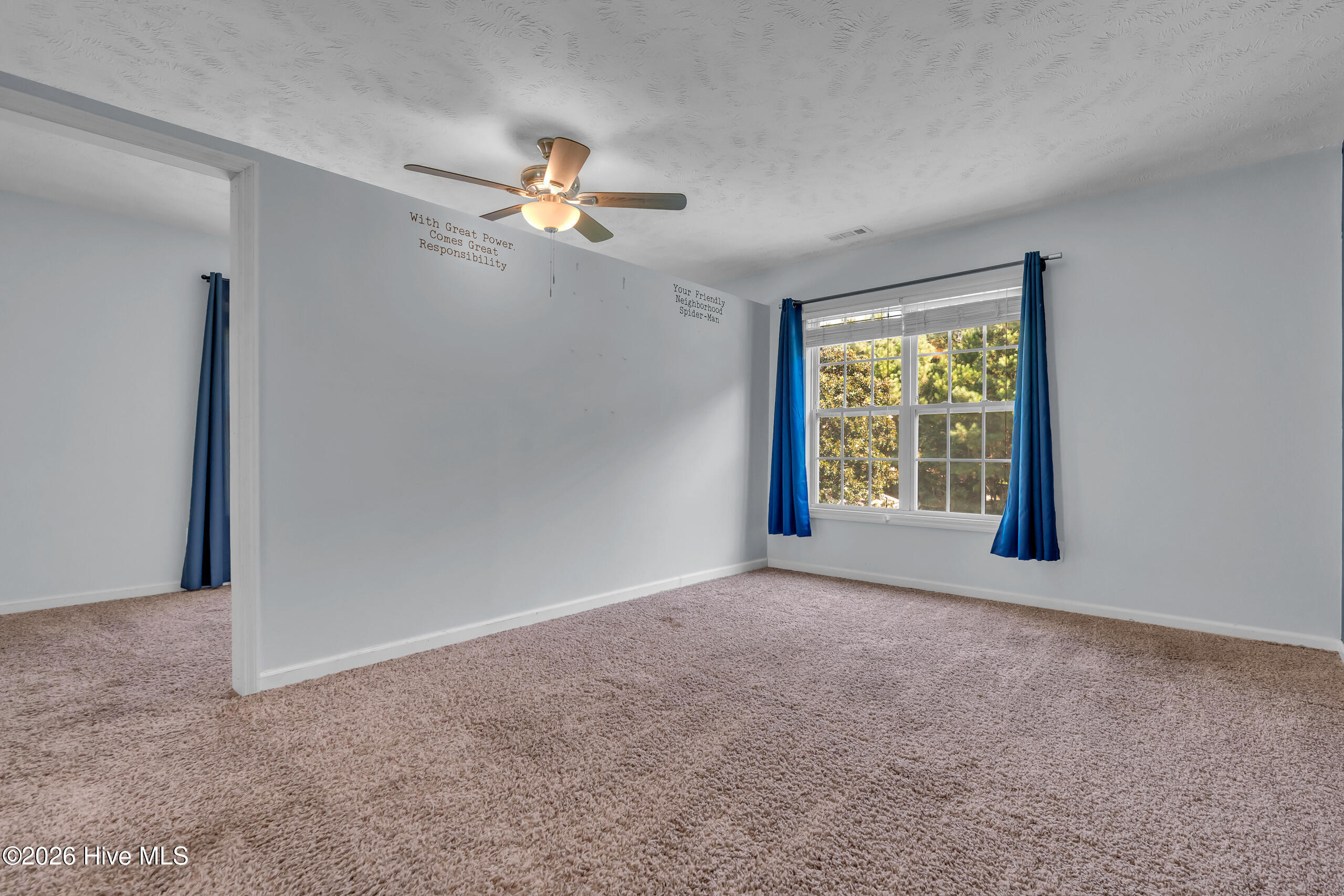 305 E Regent Court Property Photo 45