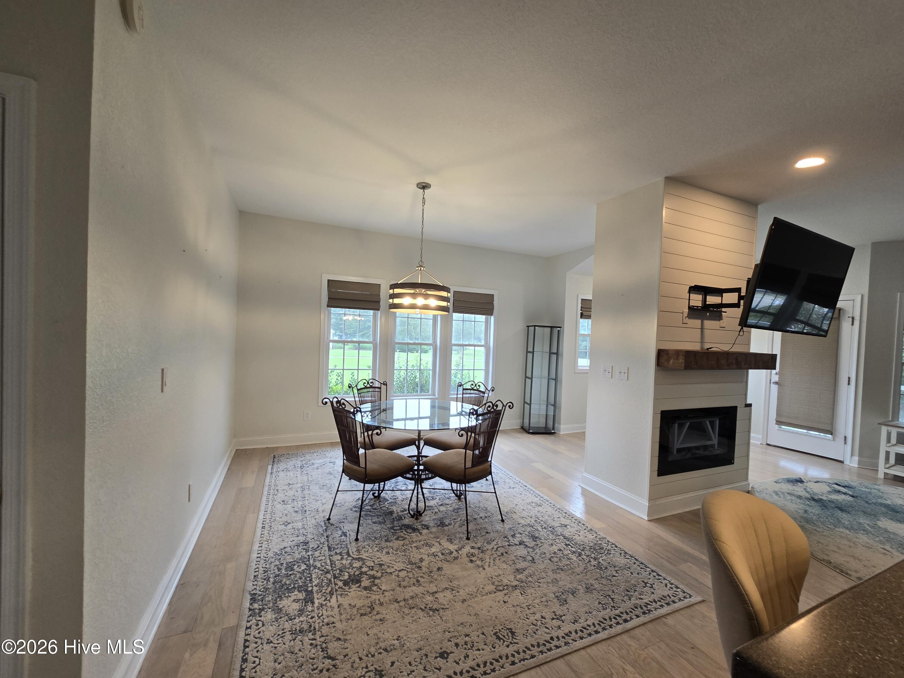 151 Mariners Way Property Photo 9