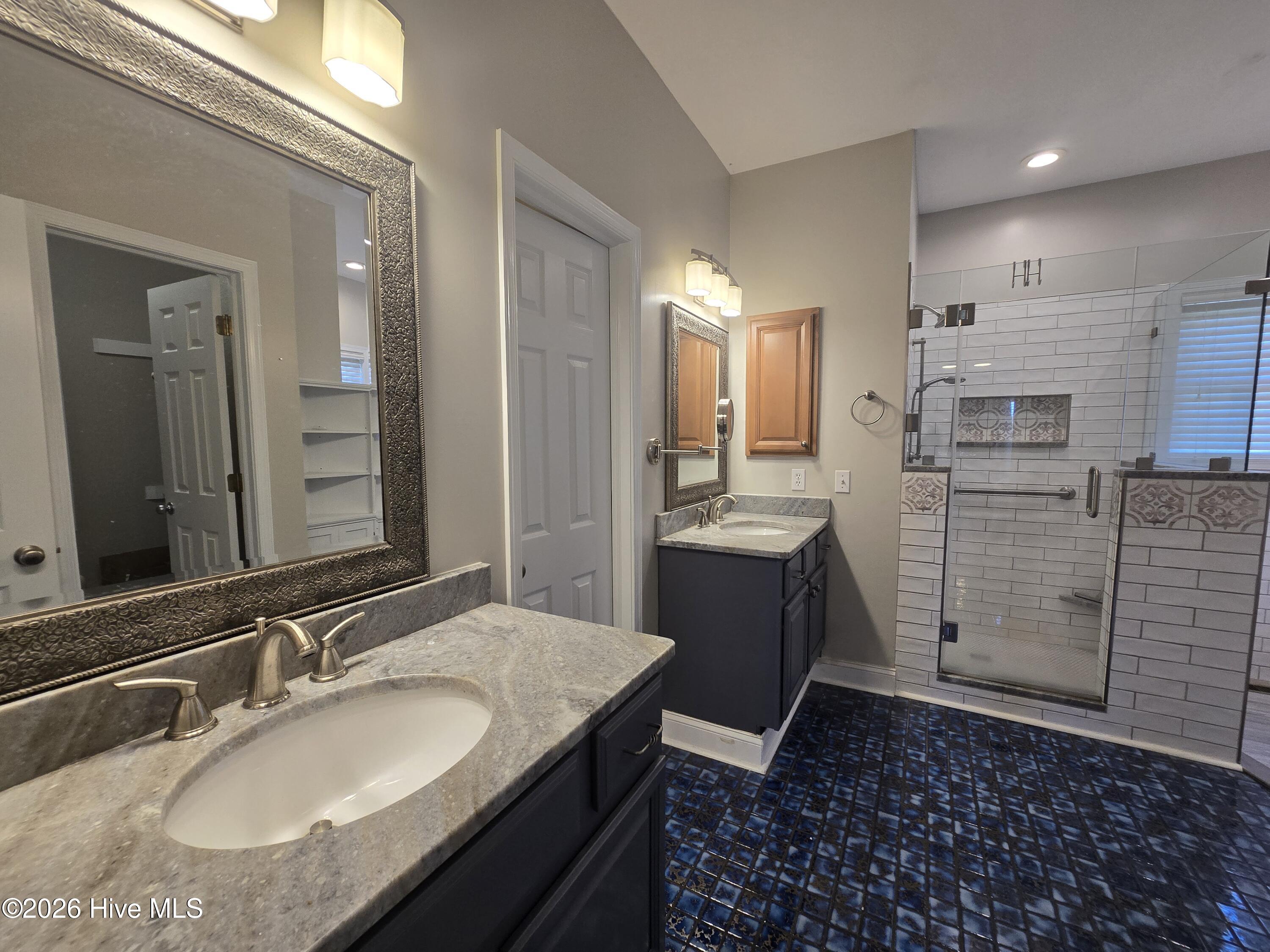 151 Mariners Way Property Photo 10