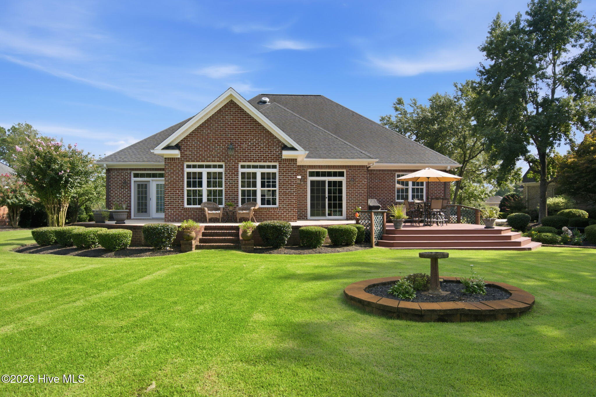 1009 West Cove Loop Property Photo 3