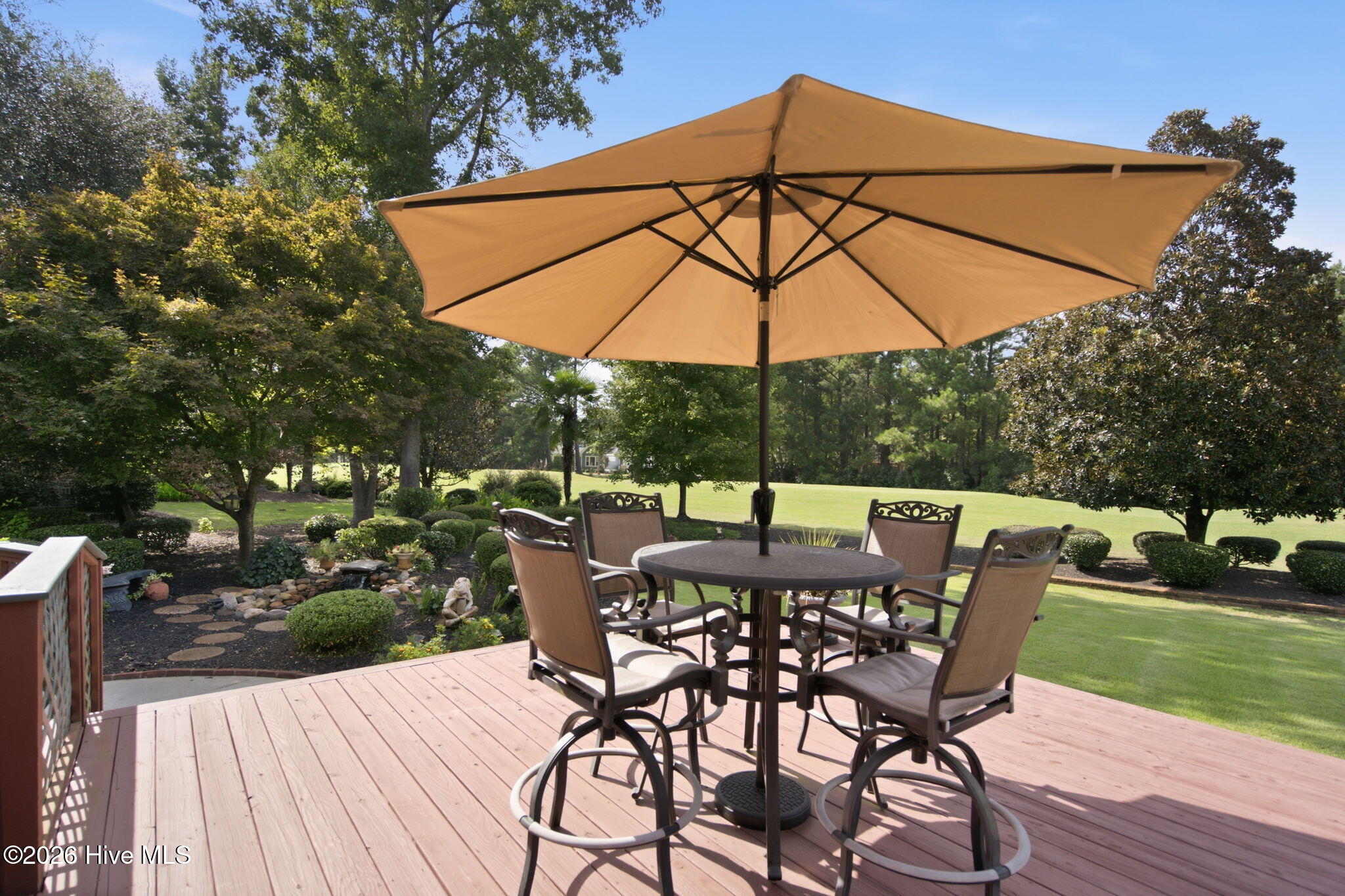 1009 West Cove Loop Property Photo 11