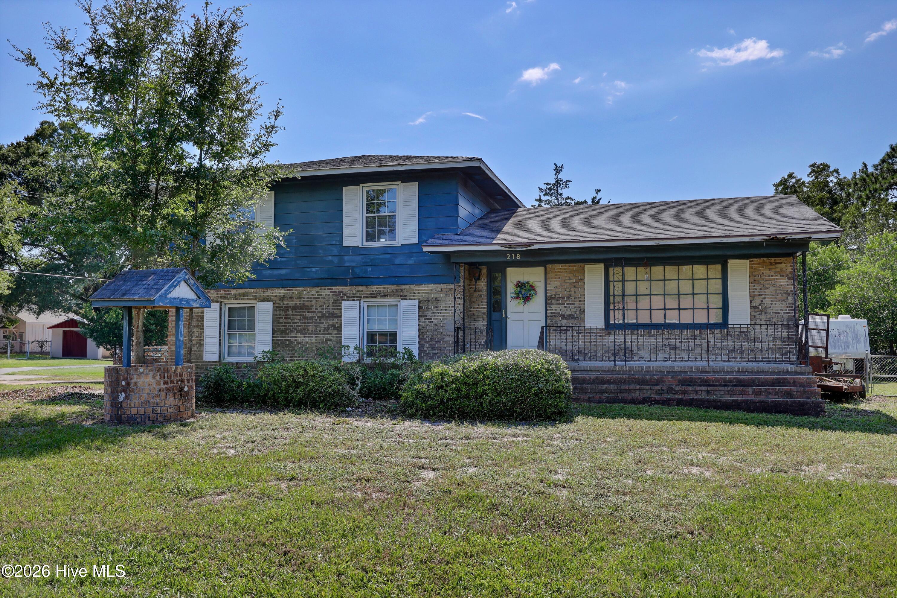 218 Spartan Road Property Photo 1