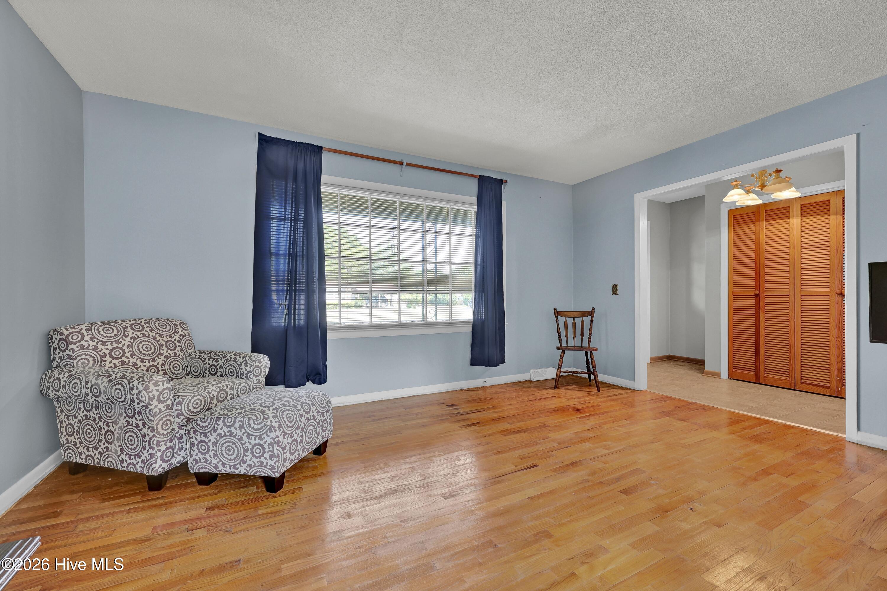 218 Spartan Road Property Photo 10