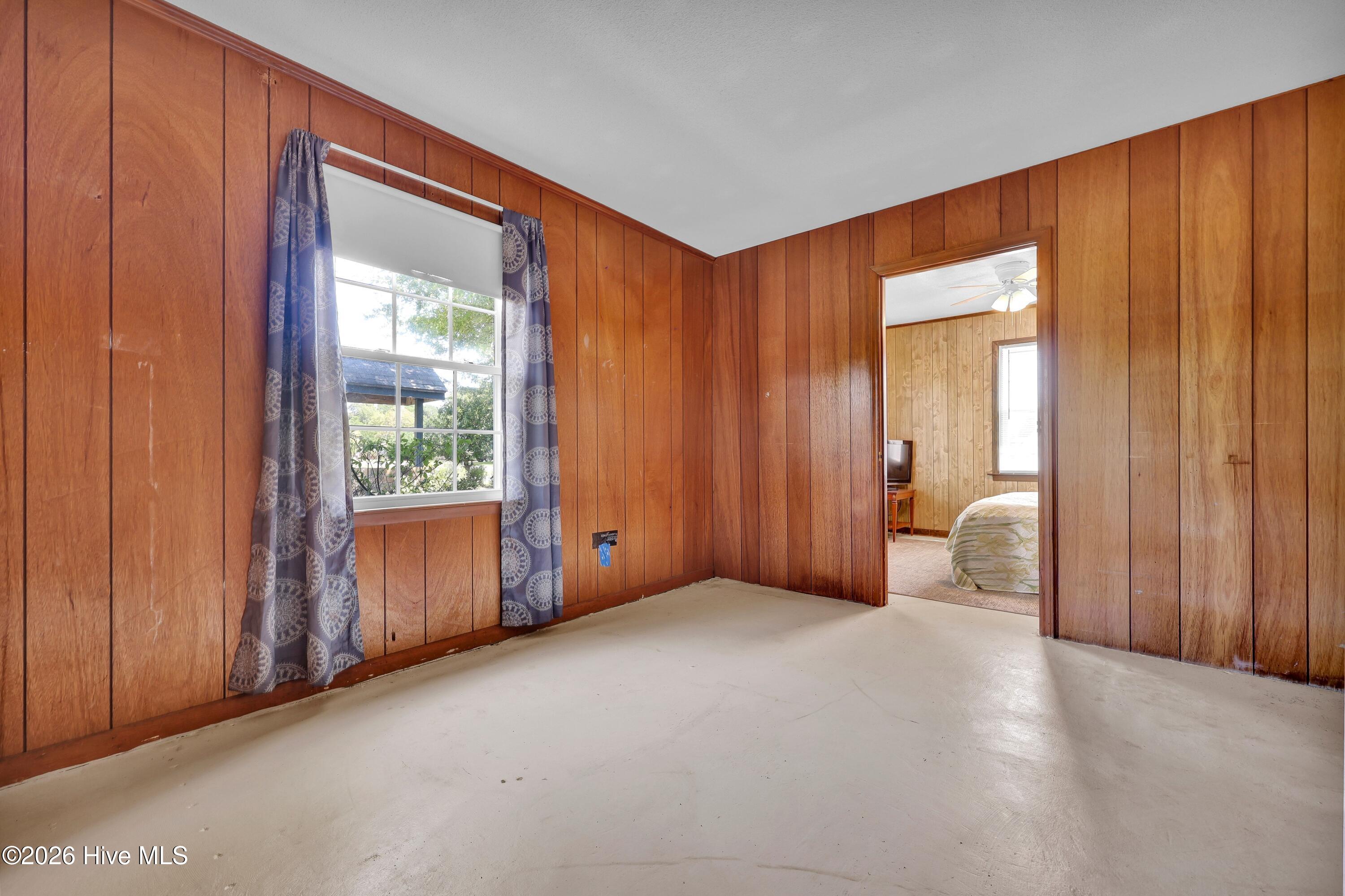 218 Spartan Road Property Photo 14