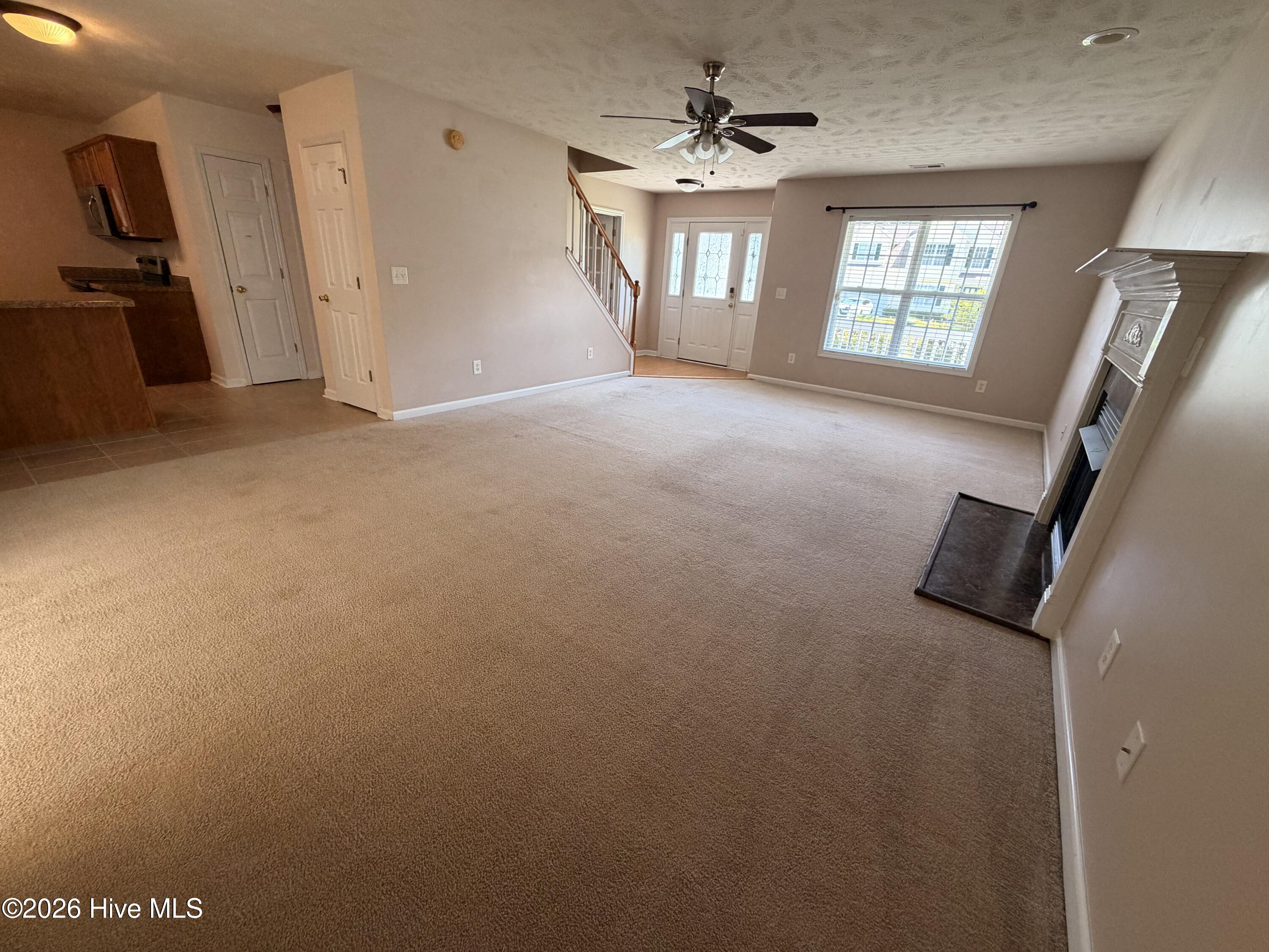 157 Mendover Drive Property Photo 7