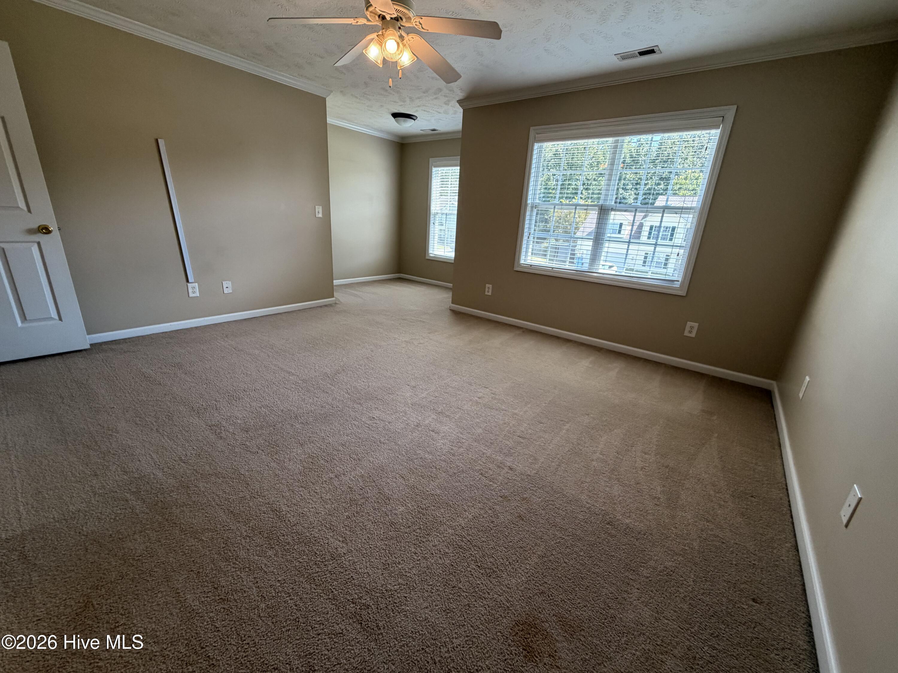 157 Mendover Drive Property Photo 15