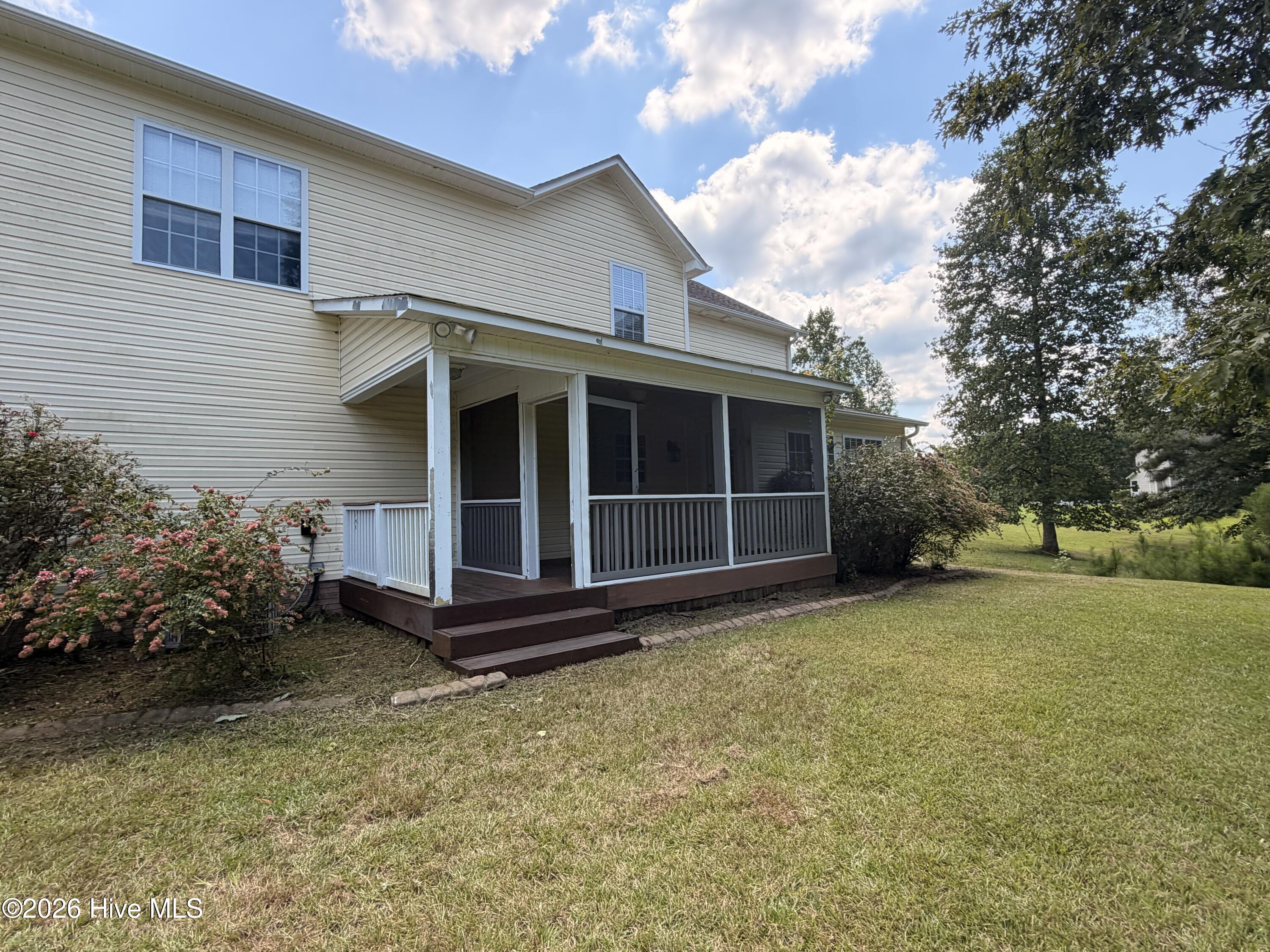 157 Mendover Drive Property Photo 30