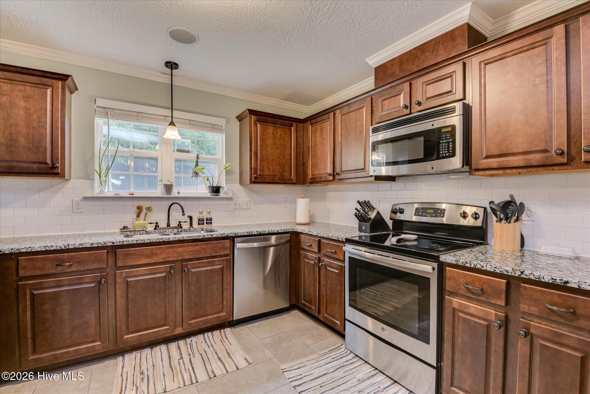 1071 Ackerman Drive Property Photo 19