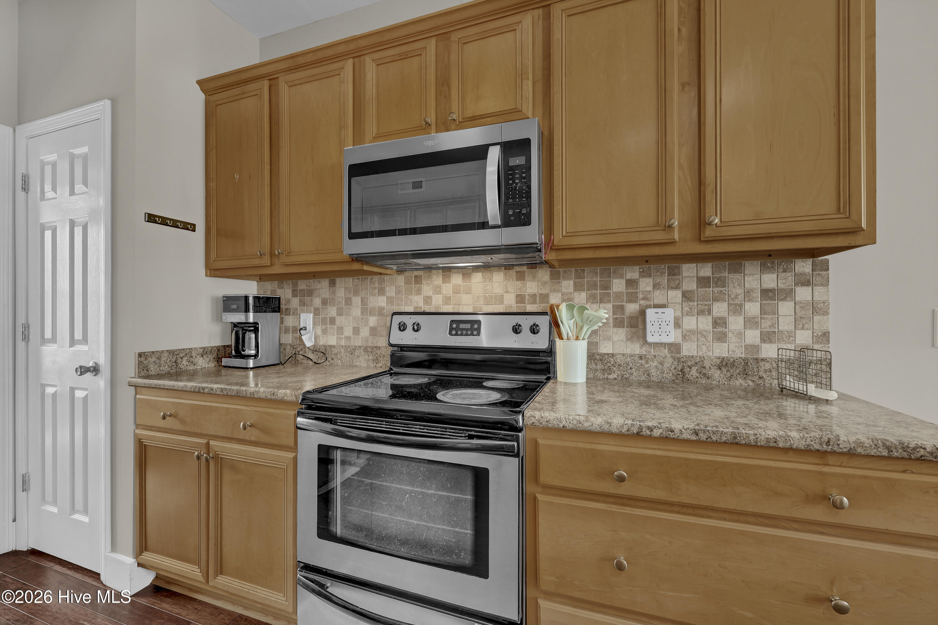 55 Morgan Cove Drive Property Photo 7