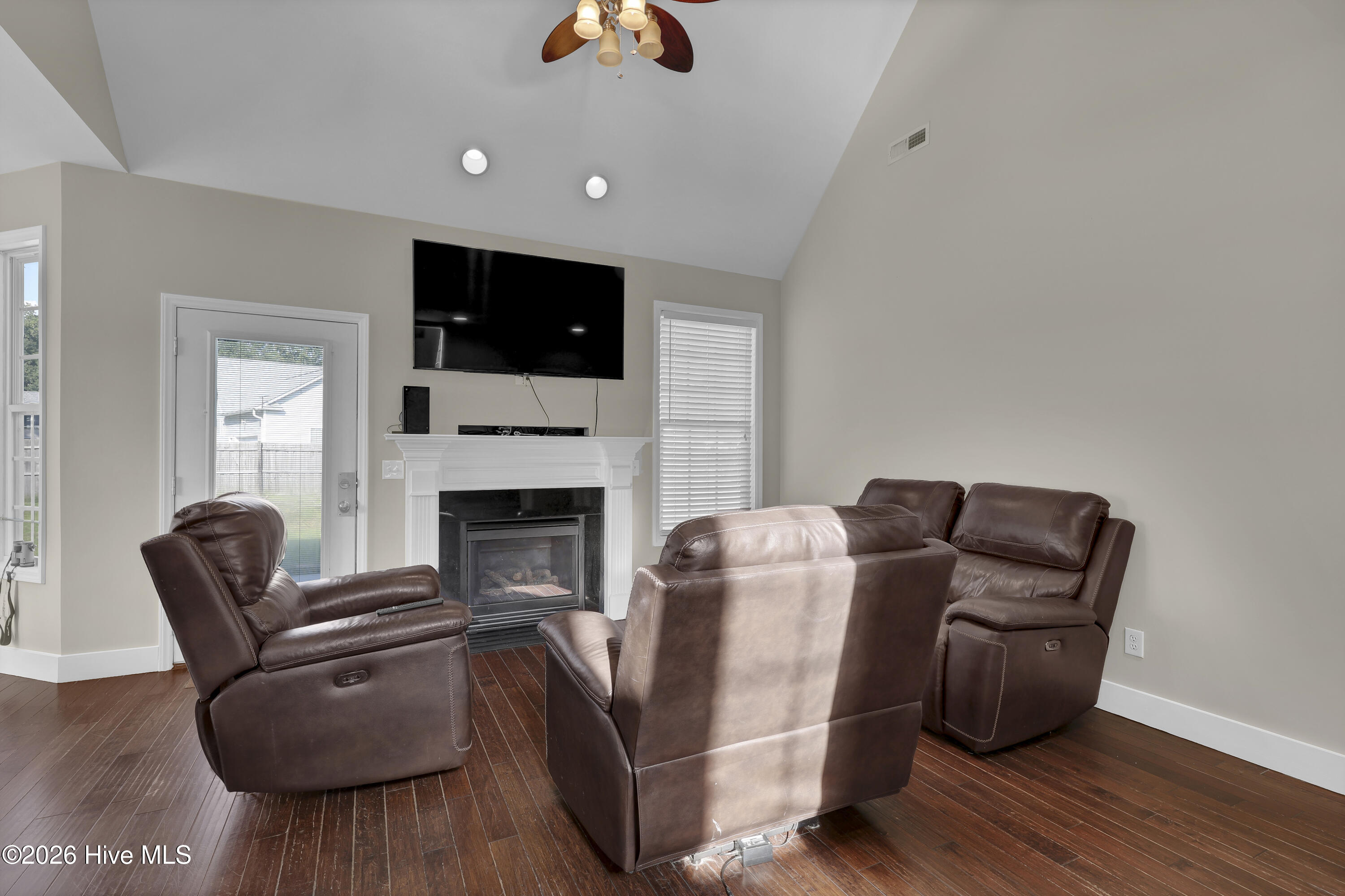 55 Morgan Cove Drive Property Photo 11